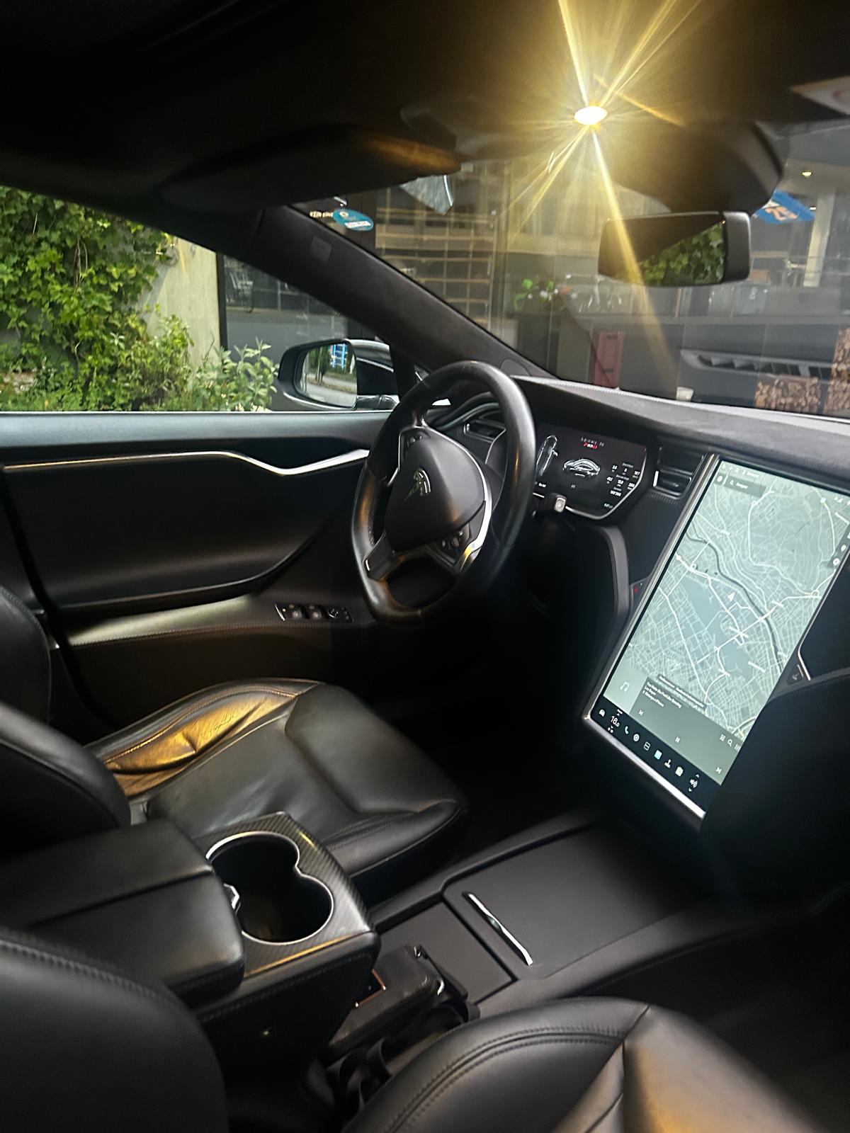TESLA 85 Performance D - "Gratis Supercharching"-image-3