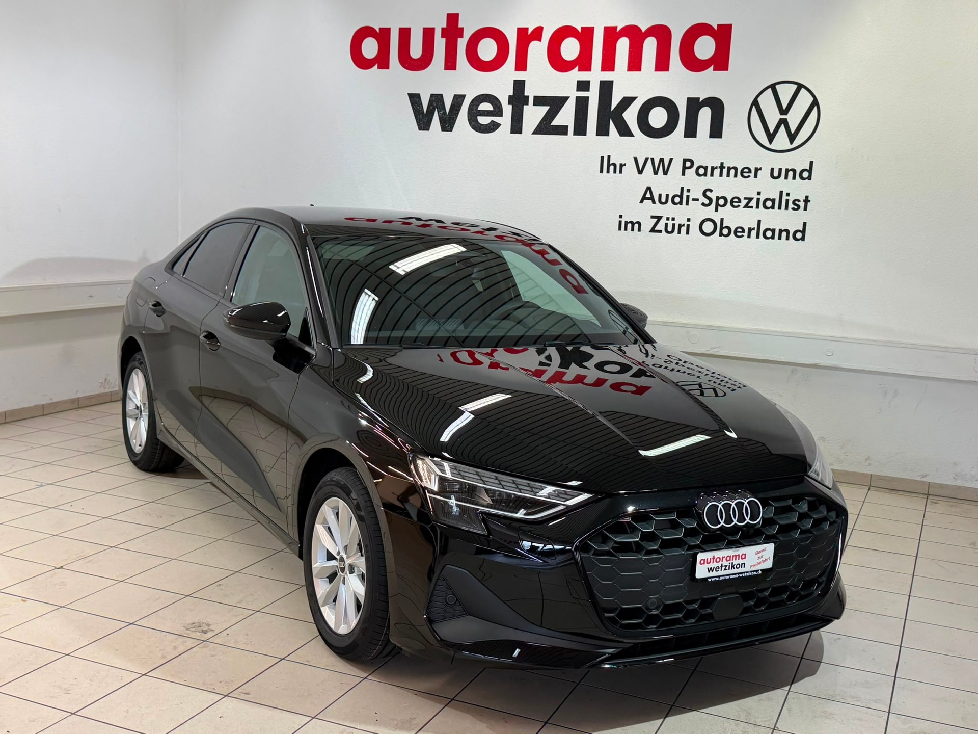 AUDI Limousine 2.0 TDI S-Tronic-showroom-element-1
