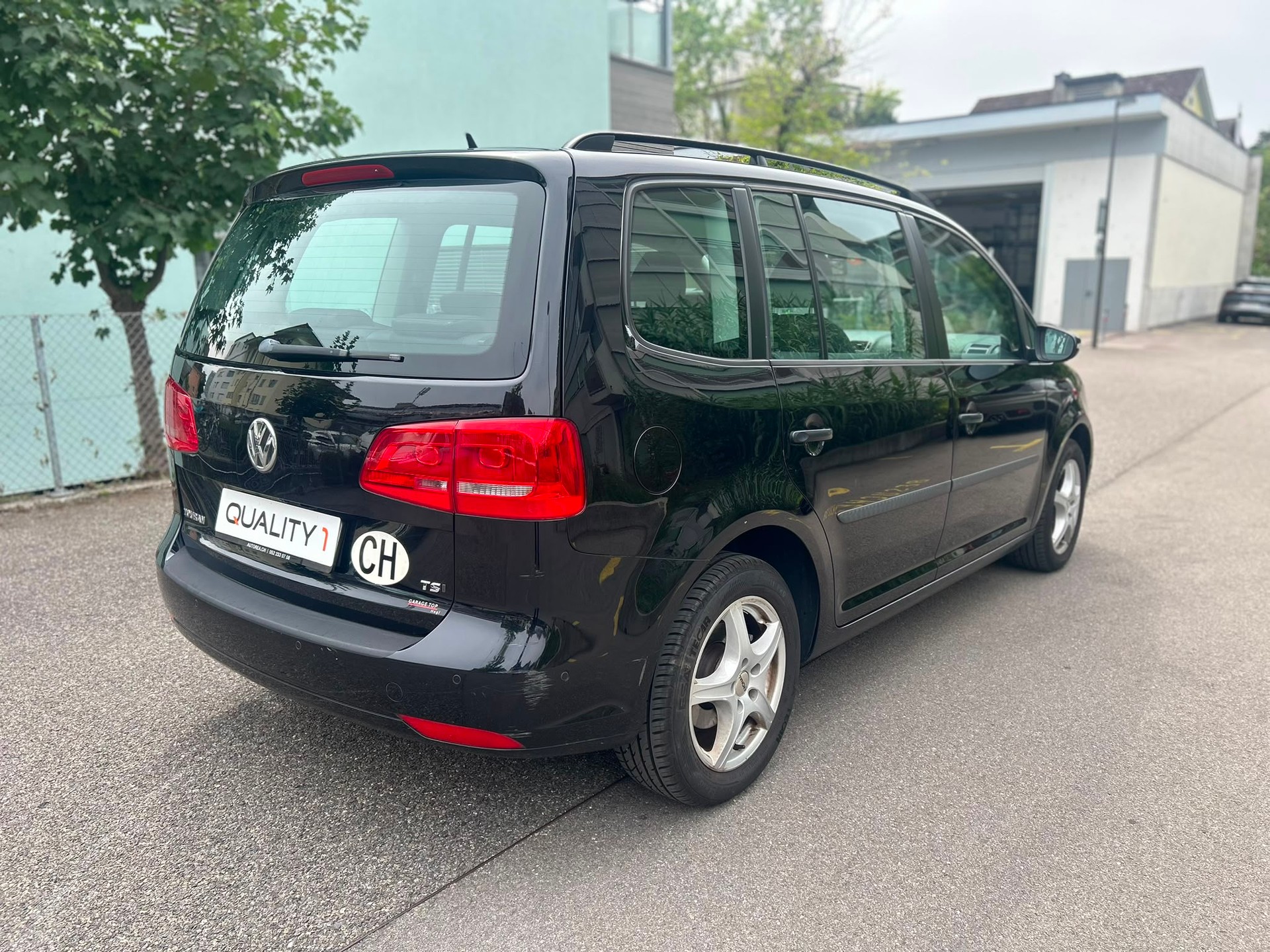 VW Touran 1.4 TSI Comfortline-showroom-element-2