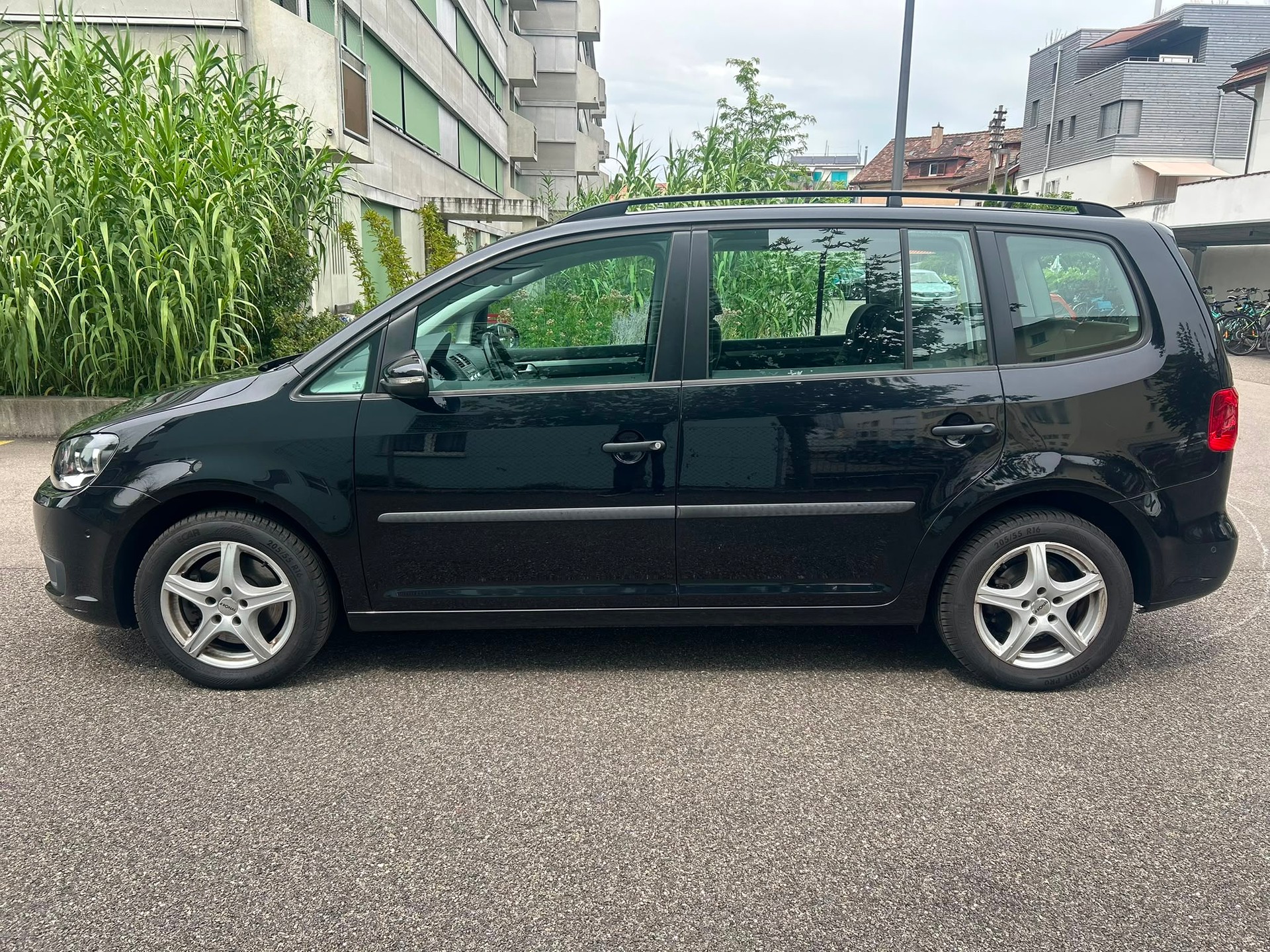 VW Touran 1.4 TSI Comfortline-image-5