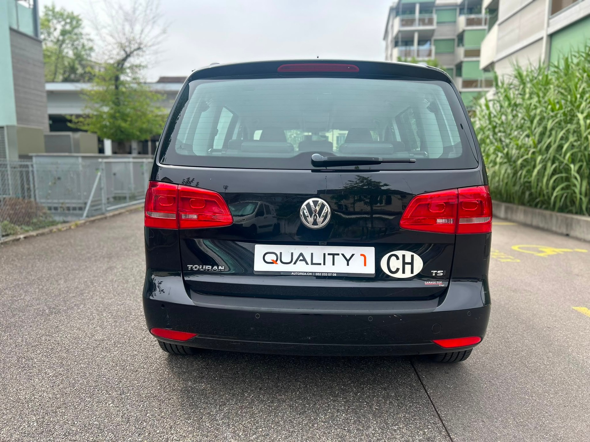VW Touran 1.4 TSI Comfortline-showroom-element-3