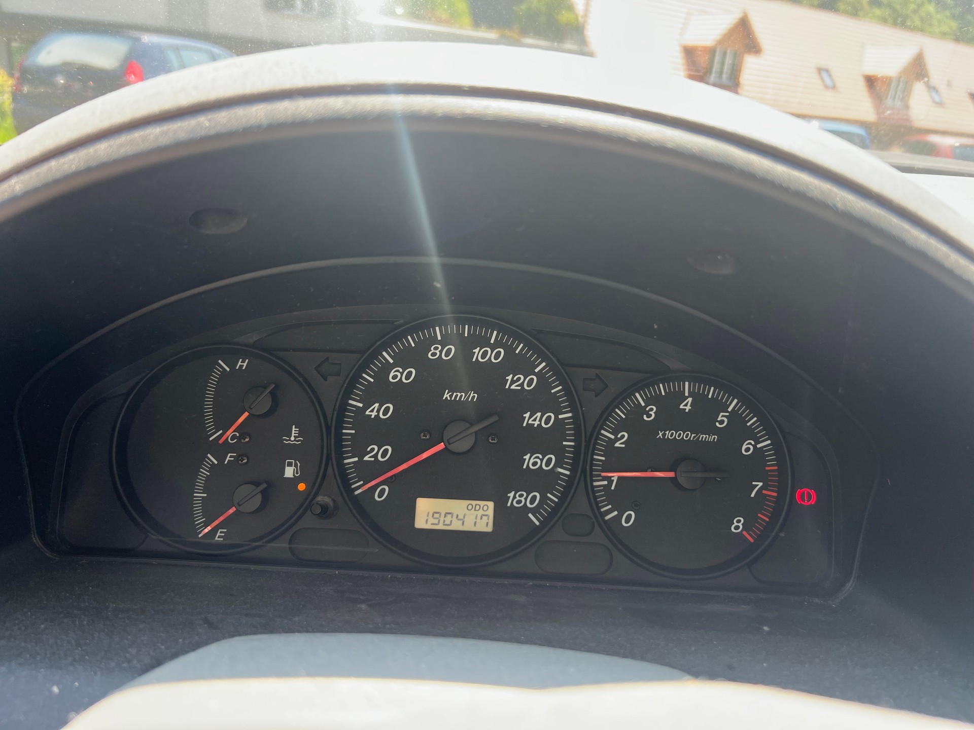 MAZDA Demio 1.5i-16 High ABS-image-11
