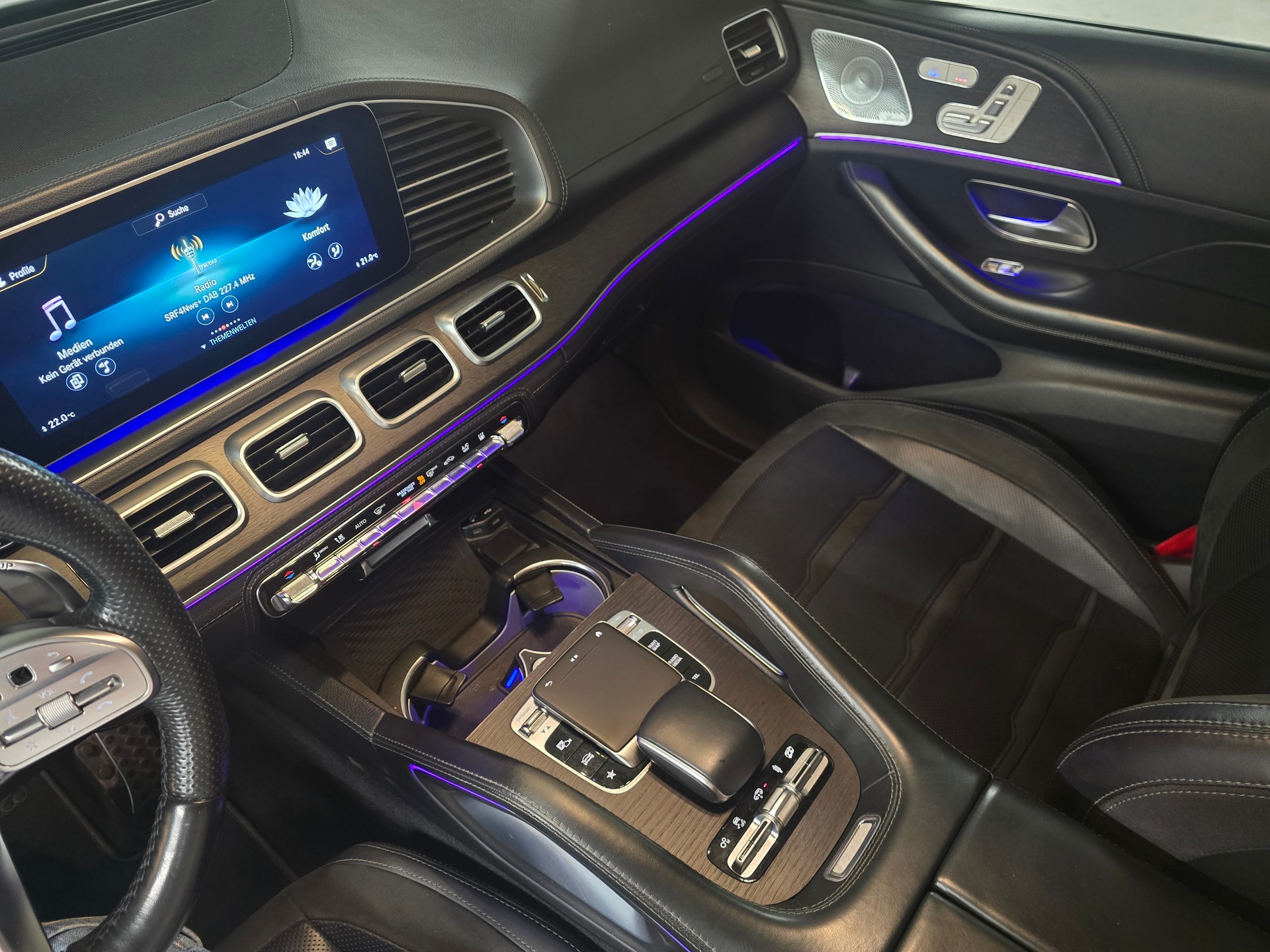 MERCEDES-BENZ GLE 53 AMG 4Matic+ 9G-Speedshift CH-Fahrzeug-image-11