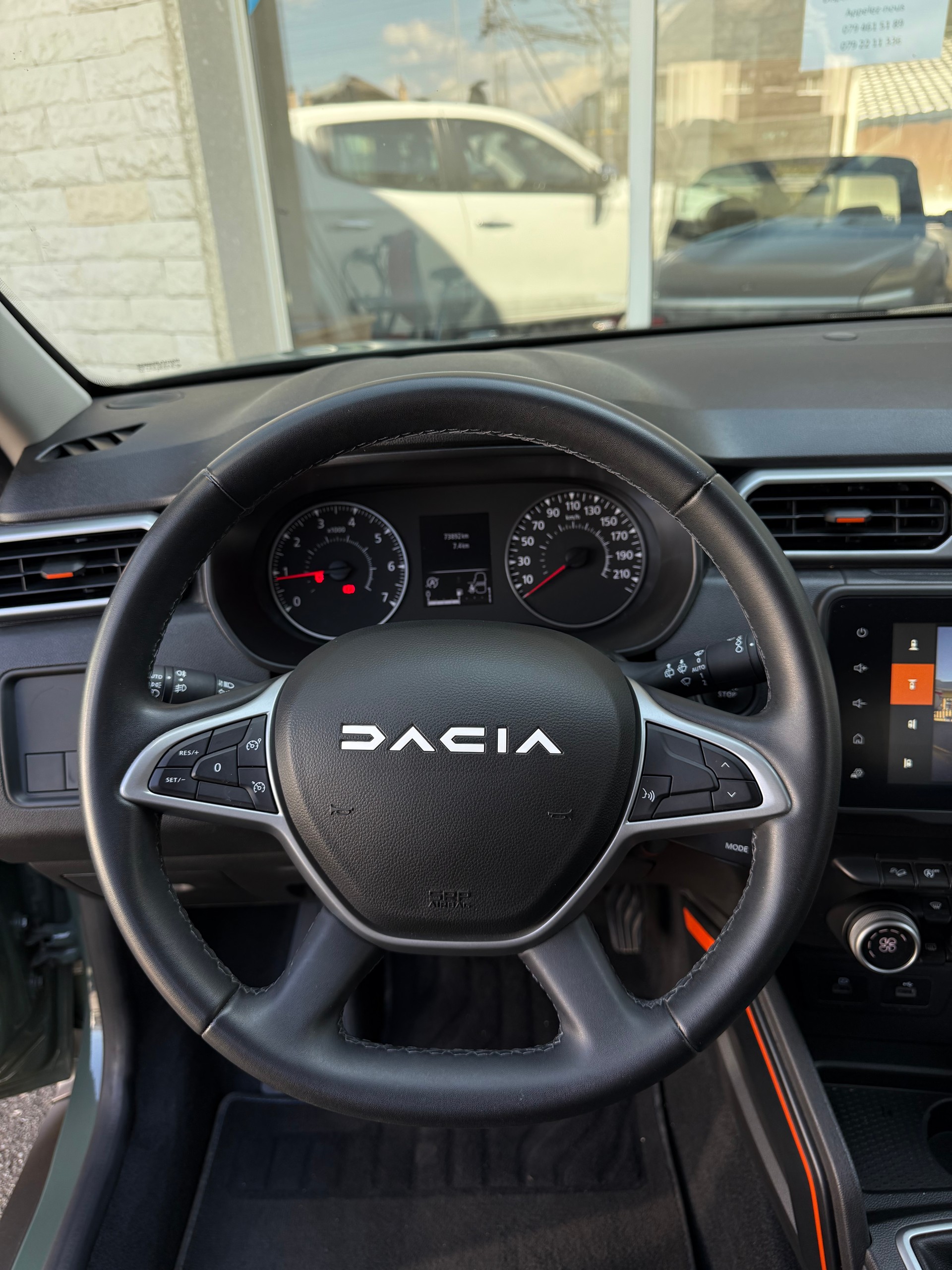 DACIA Duster Blue dCi 115 Extreme 4x4-image-7