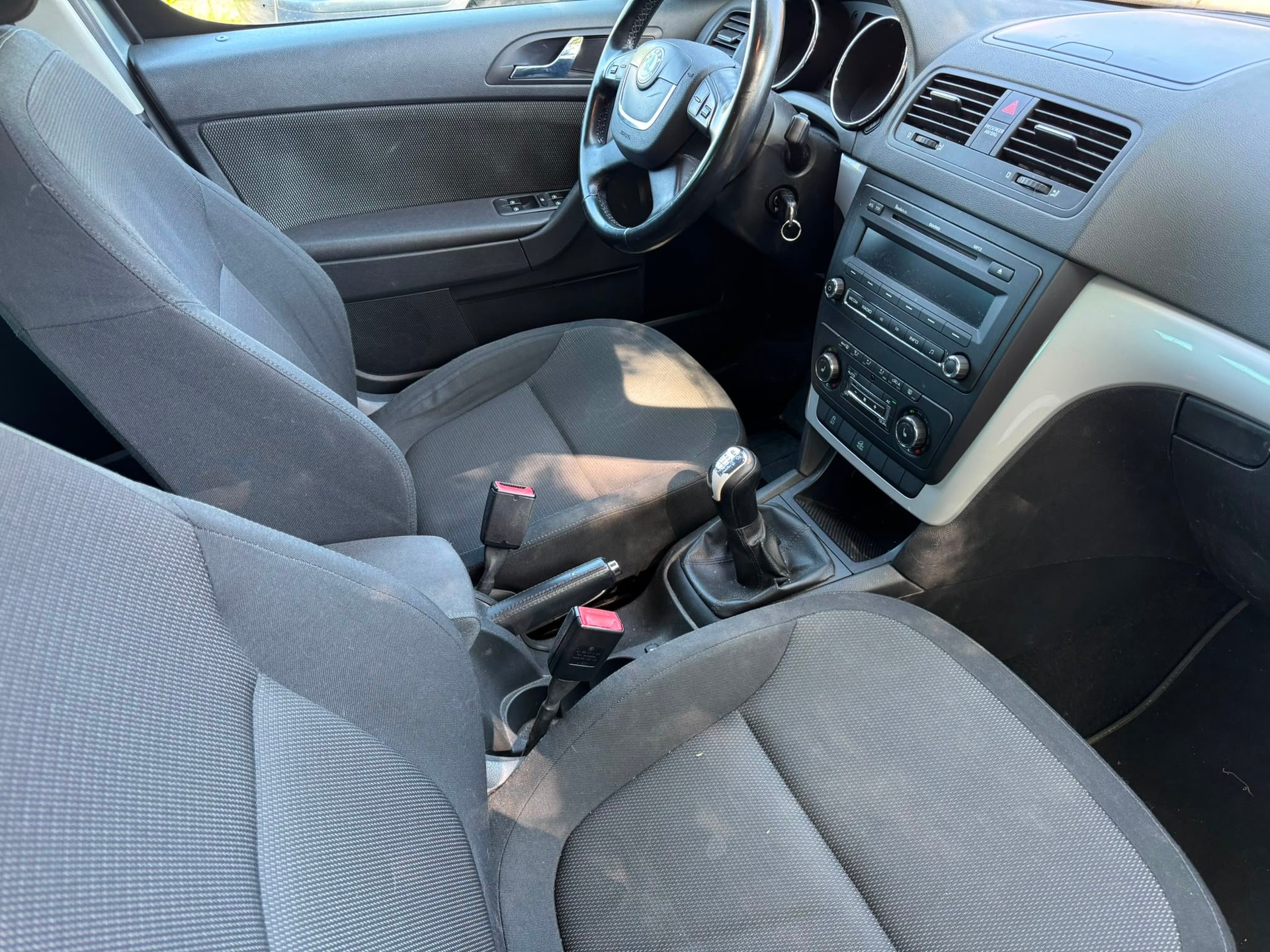SKODA Yeti 1.8 TSI Clever 4x4-image-4