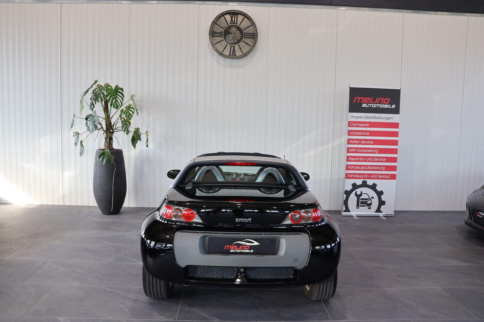 SMART roadster-image-8