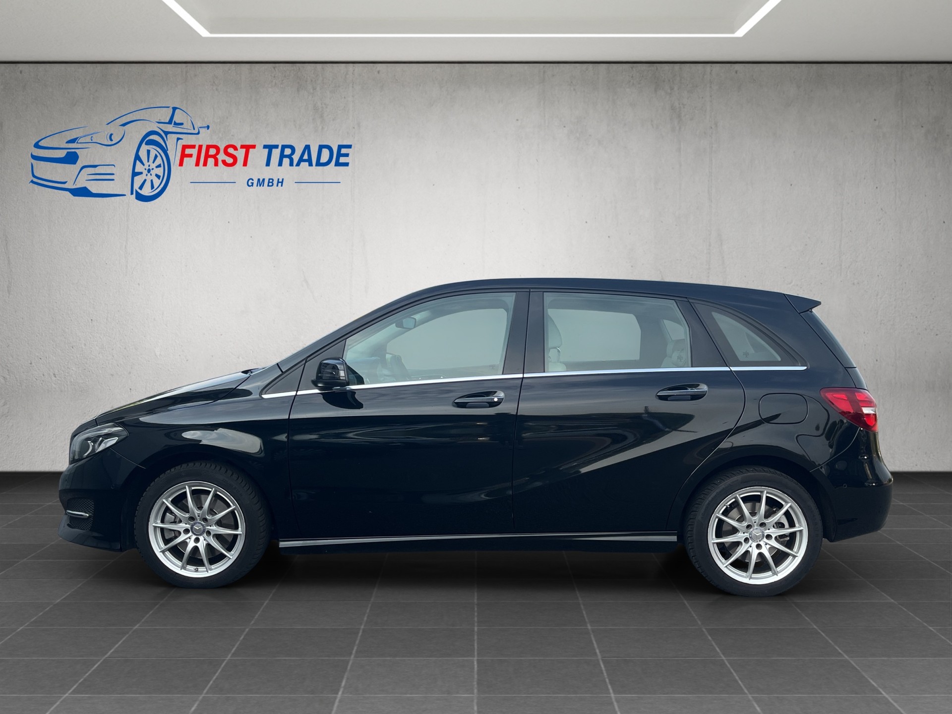 MERCEDES-BENZ B 250 4Matic 7G-DCT-image-7