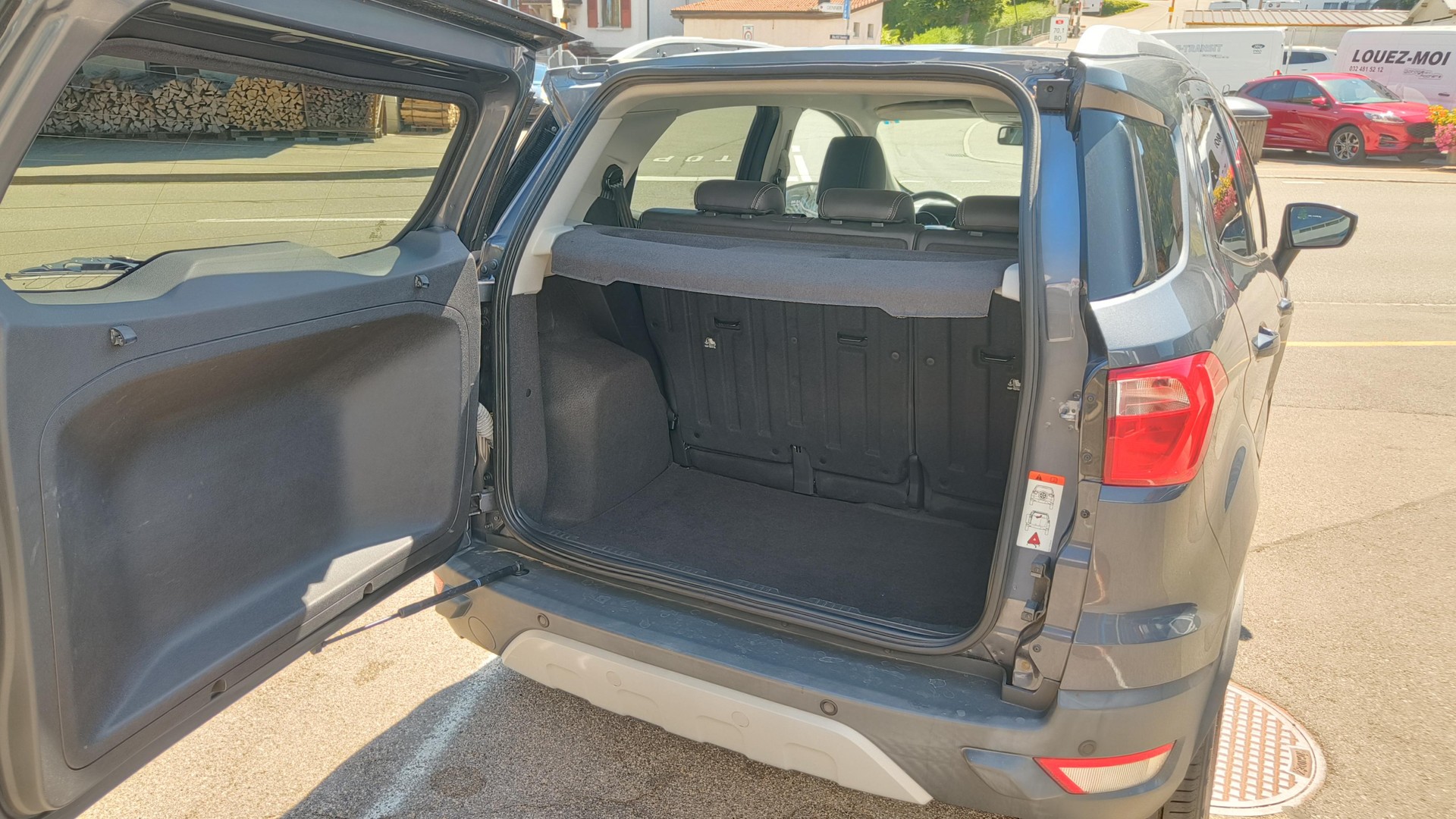 FORD EcoSport 1.0 SCTi Titanium-image-9