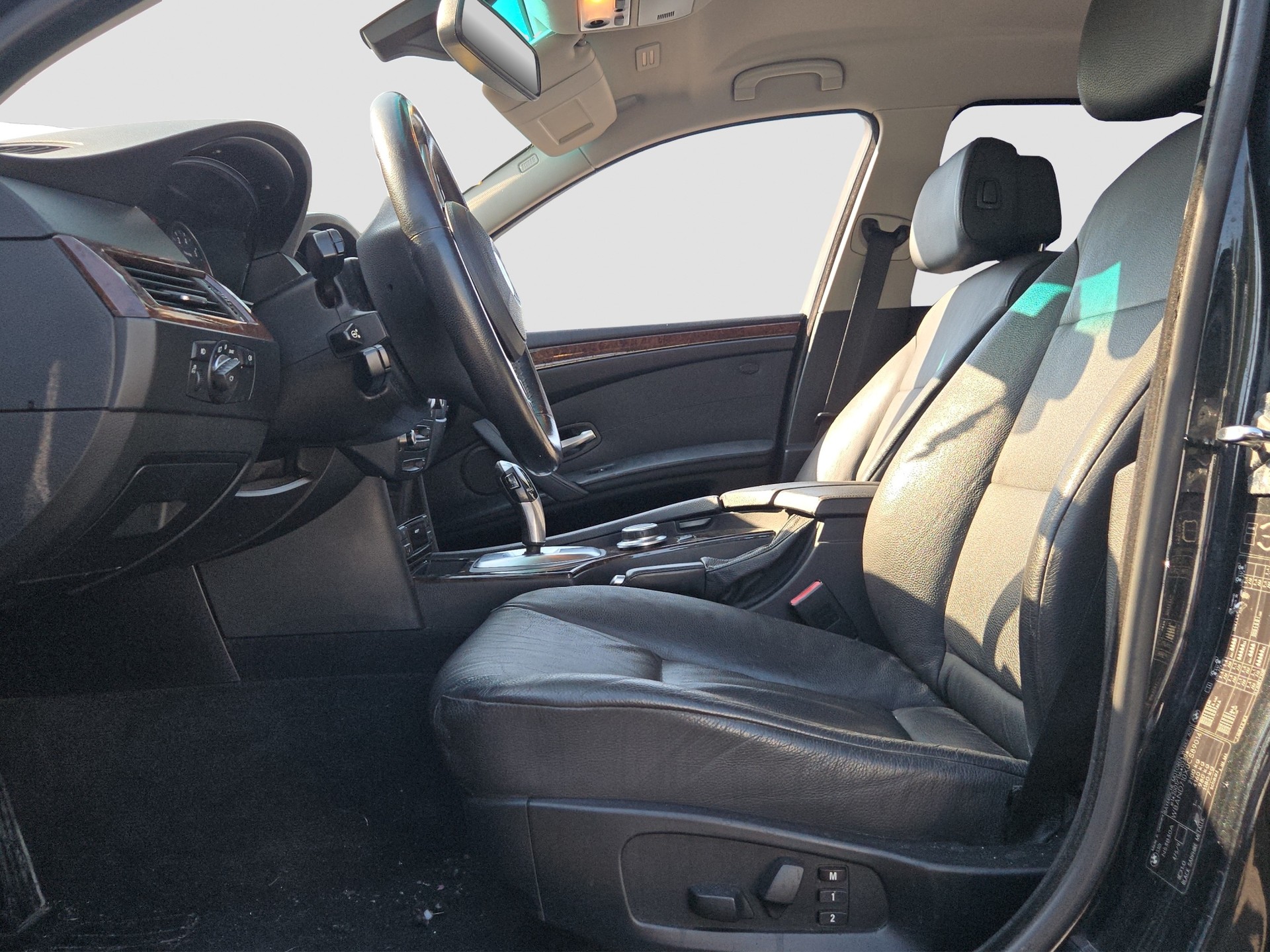 BMW 530i Steptronic-image-12