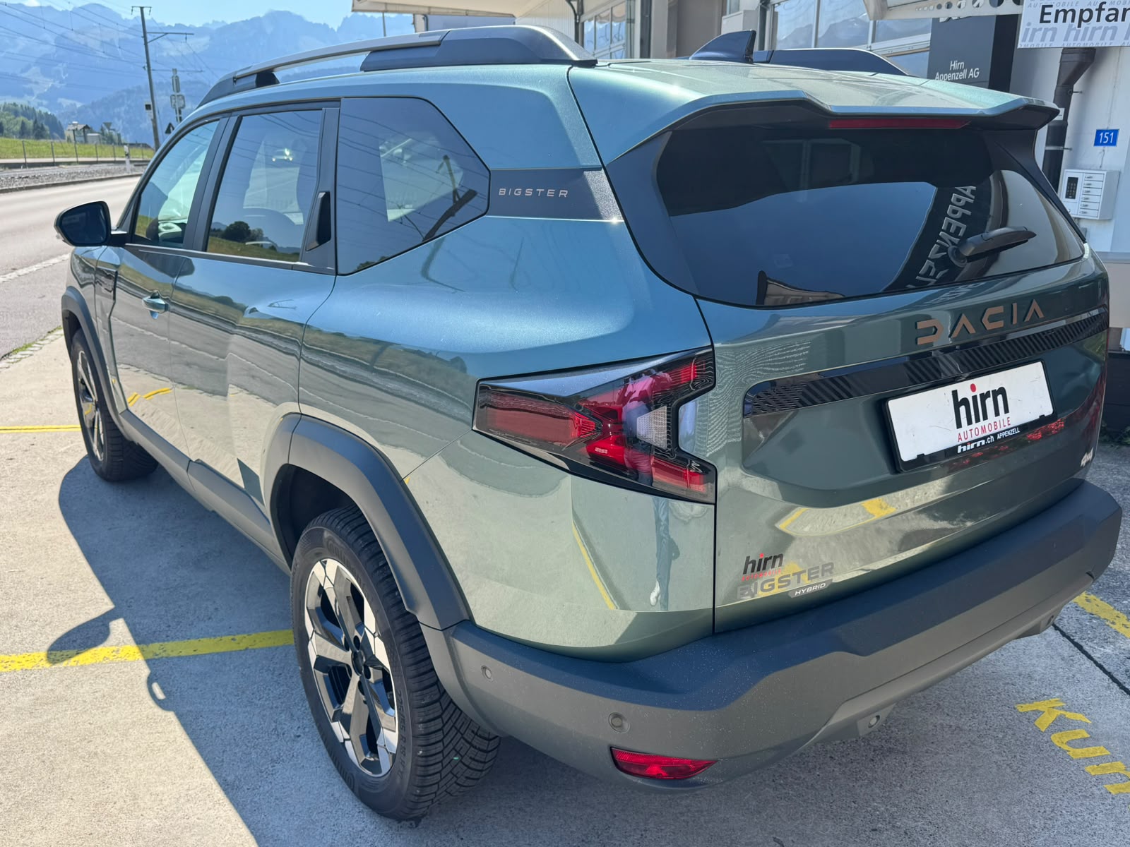 DACIA Bigster 1.2 Hybrid Extreme 4WD-image-3