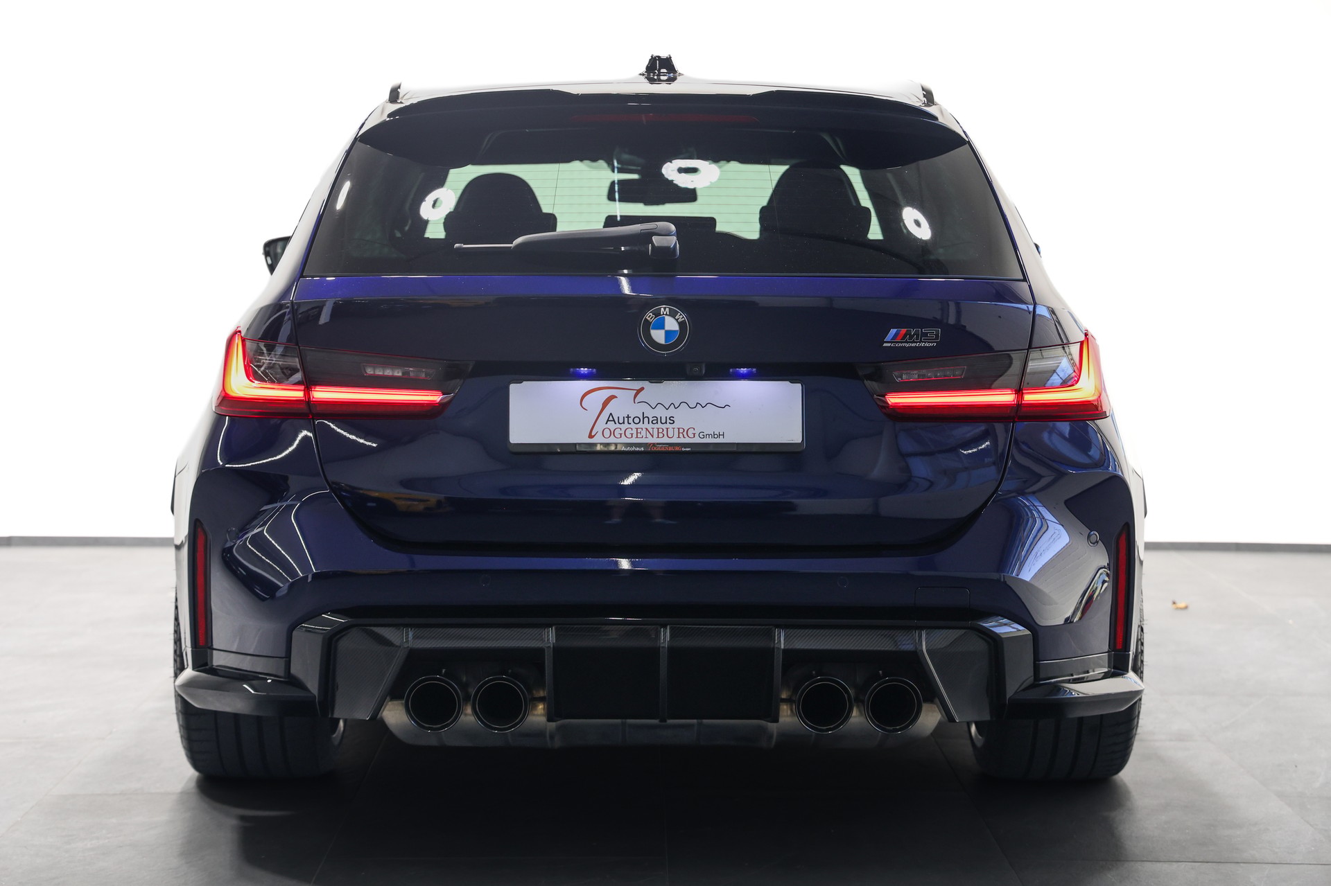BMW M3 Touring xDrive Competition M LCI *BMW Werksgarantie bis 01.2029*Carbon Interieur*Carbon Exterieur*Individual Tansanitblau*-image-14