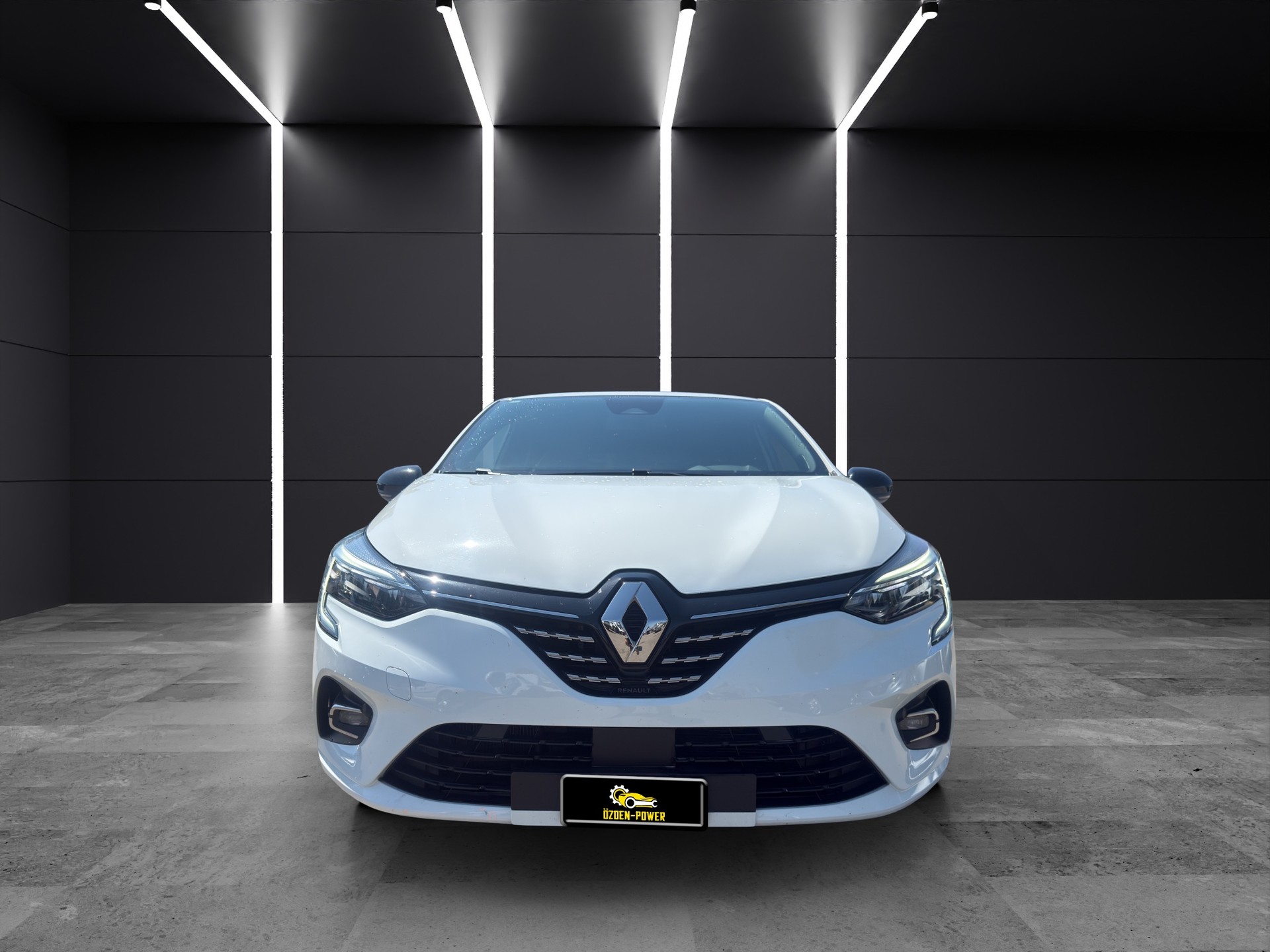 RENAULT Clio 1.6 E-Tech Techno-showroom-element-1