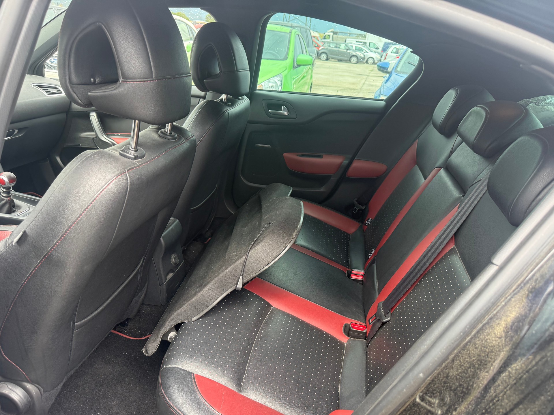 DS AUTOMOBILES DS4 1.6 HDi SO Chic-image-7