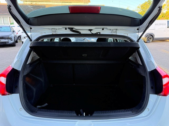 KIA Cee'd 1.0 T-GDi Swiss Champion-image-9