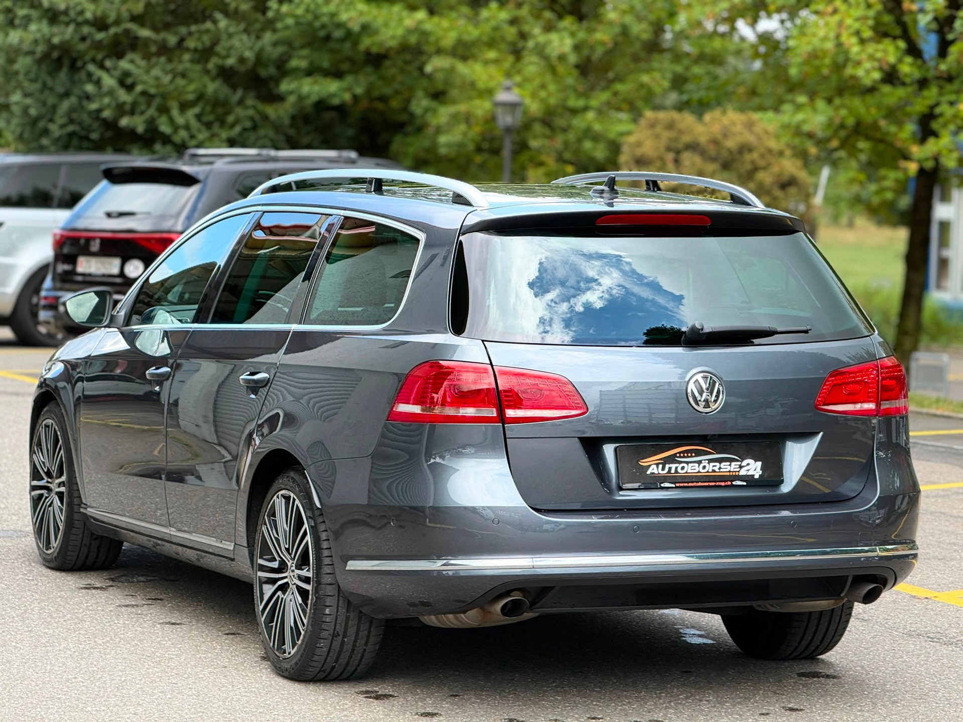 VW Passat Variant 2.0 TDI 177 BlueMT High.DSG 4m-showroom-element-3