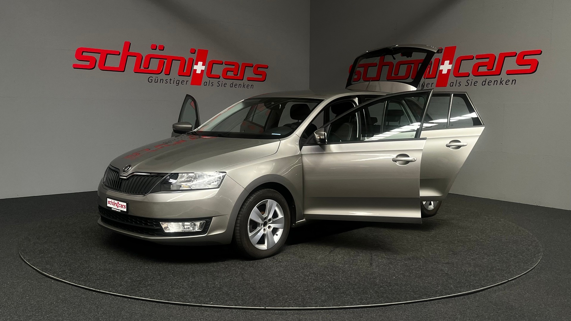 SKODA Rapid Spaceback 1.2 TSI Ambition-image-8