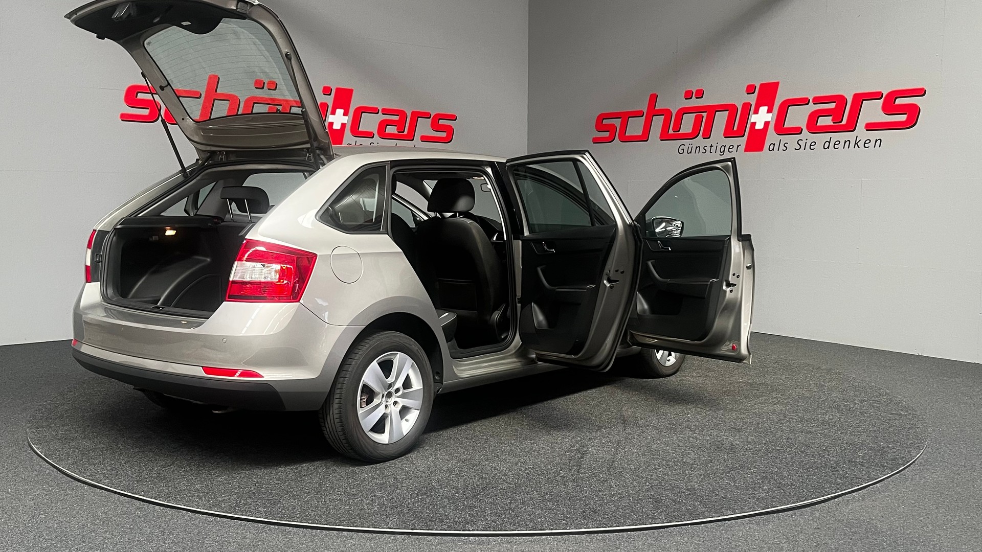 SKODA Rapid Spaceback 1.2 TSI Ambition-image-5