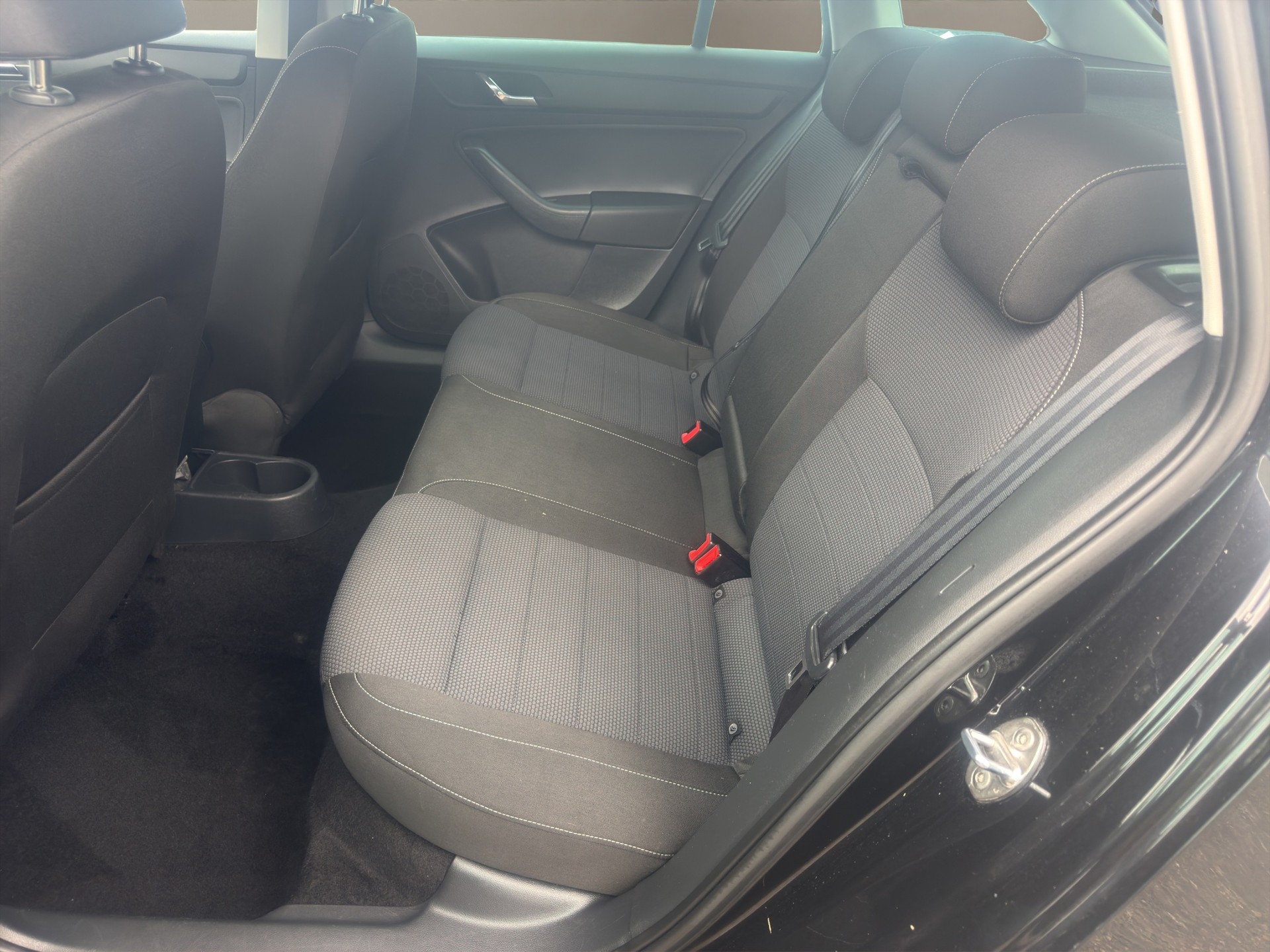 SKODA Rapid Spaceback 1.4 TSI Elegance DSG-image-8