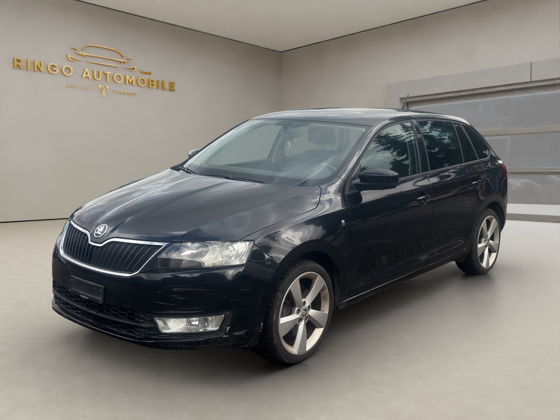 SKODA Rapid Spaceback 1.4 TSI Elegance DSG-showroom-element-2