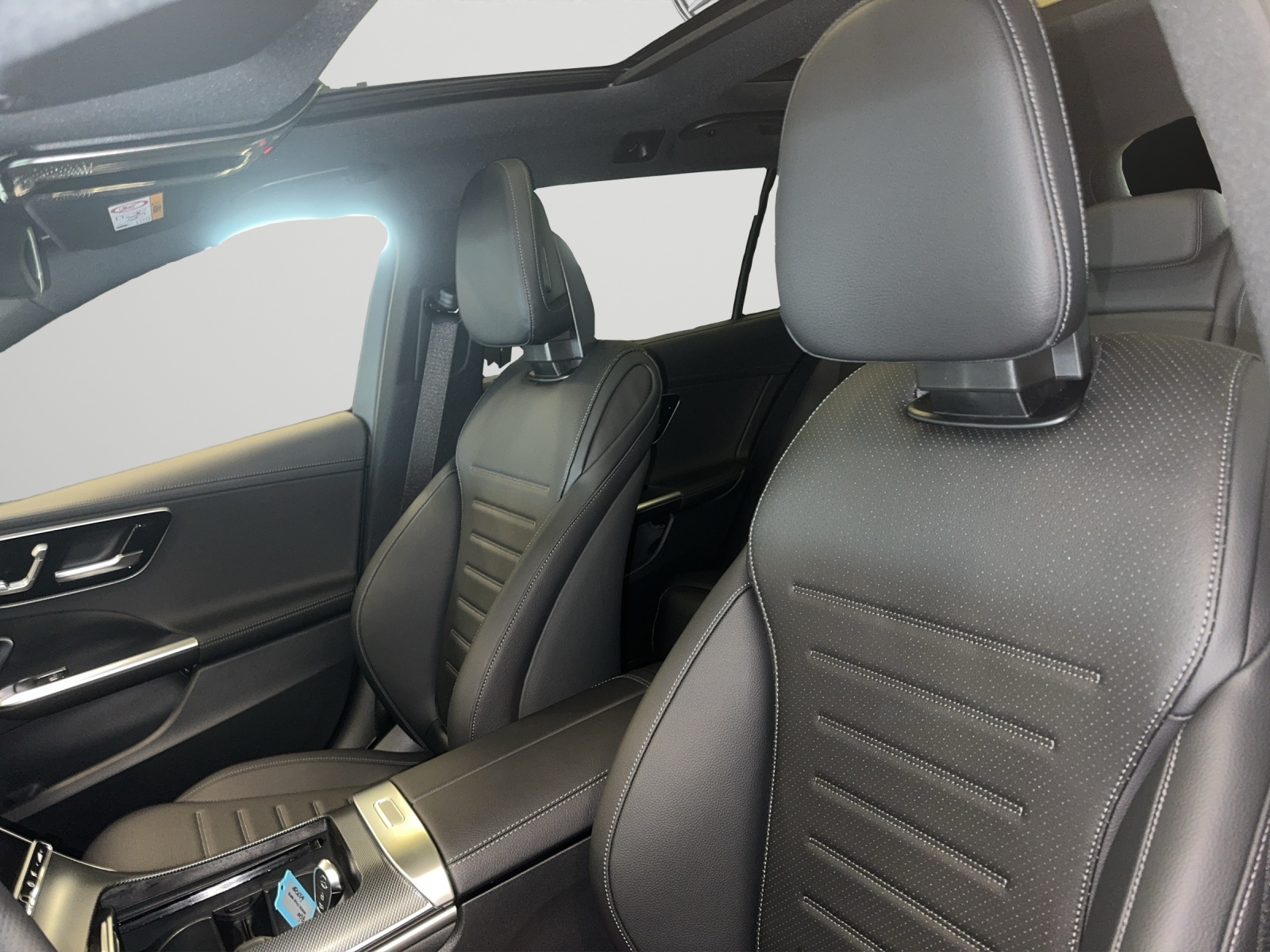 MERCEDES-BENZ C 220 d T 4 Matic-image-8