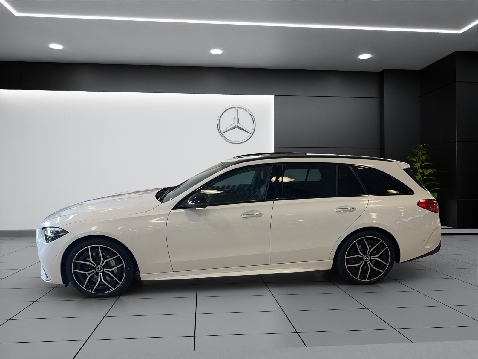 MERCEDES-BENZ C 220 d T 4 Matic-showroom-element-2