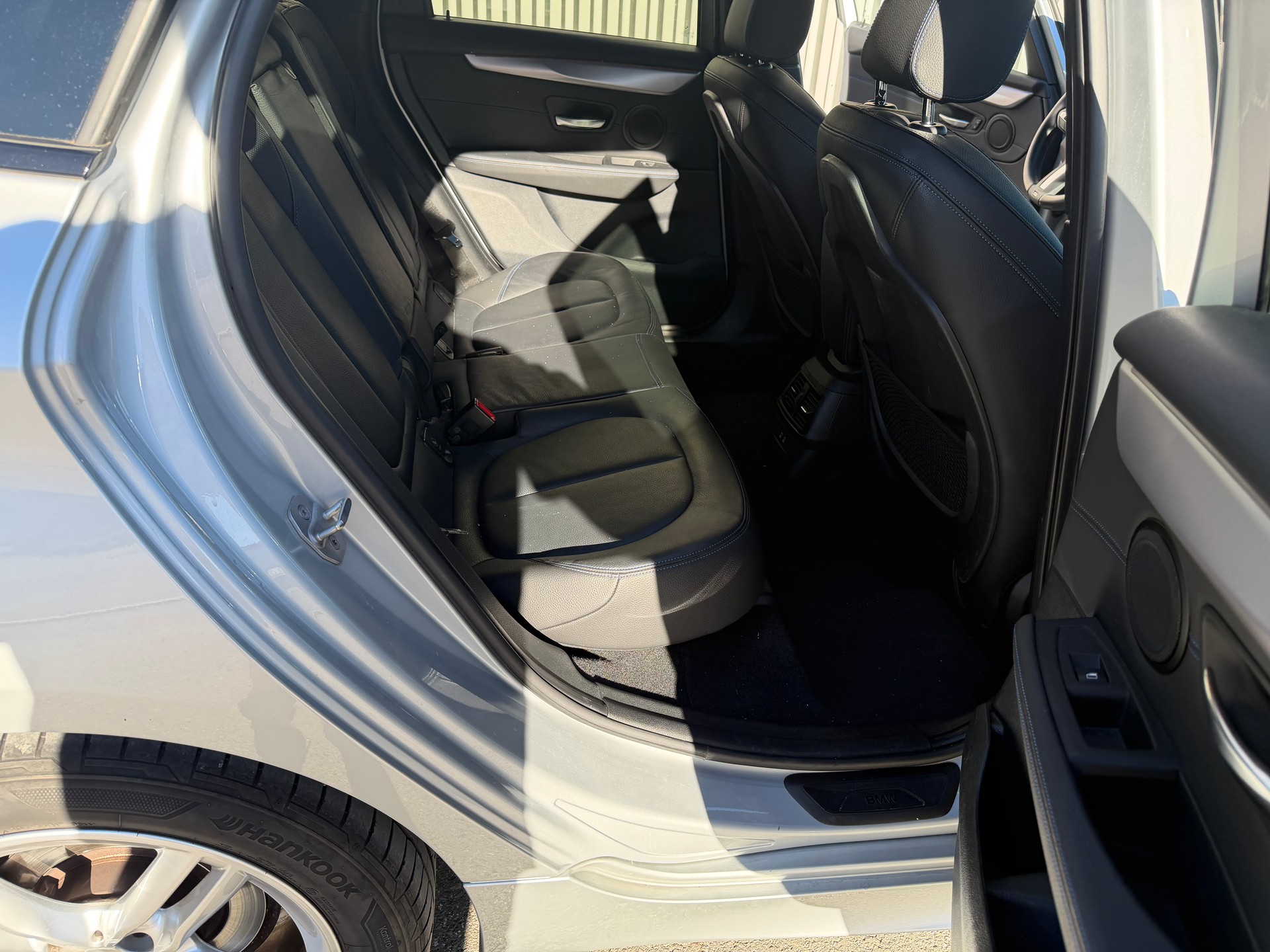 BMW 218d xDrive Active Tourer Steptronic Fleet Edition-image-32