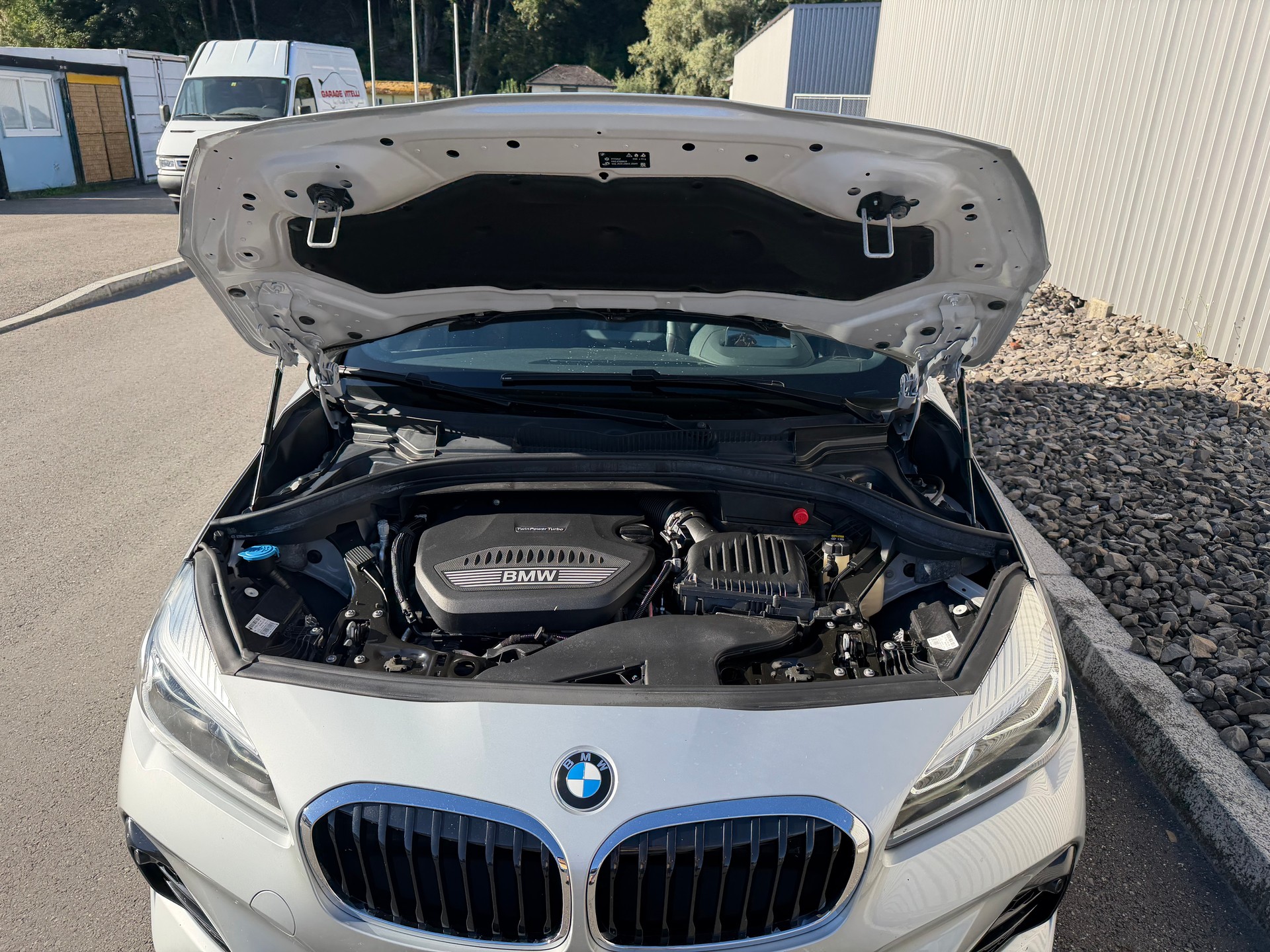 BMW 218d xDrive Active Tourer Steptronic Fleet Edition-image-40
