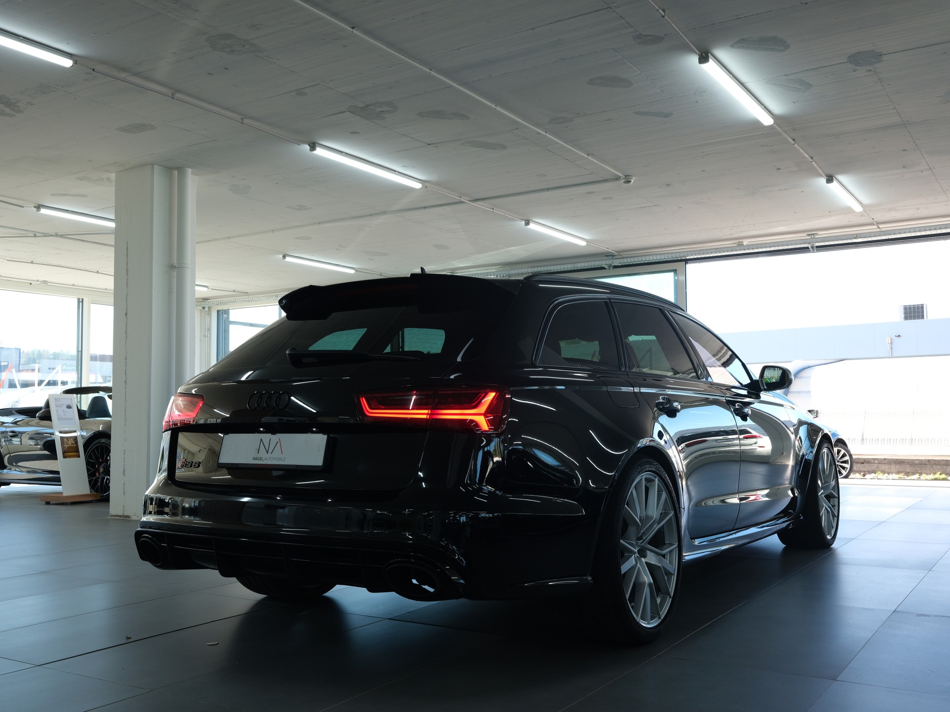 AUDI RS6 Avant 4.0 TFSI V8 performance quattro *Bose* *RS-Performance* *Panorama*-showroom-element-2