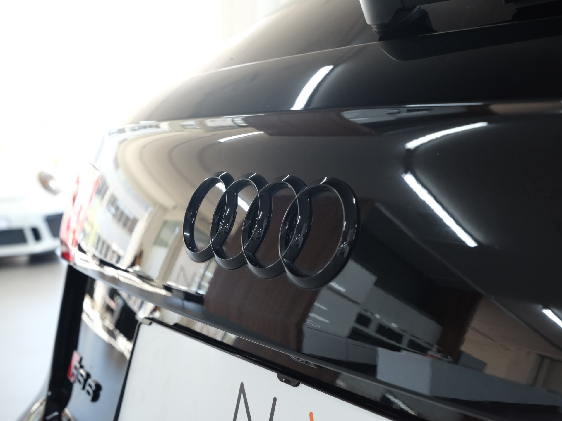AUDI RS6 Avant 4.0 TFSI V8 performance quattro *Bose* *RS-Performance* *Panorama*-image-16