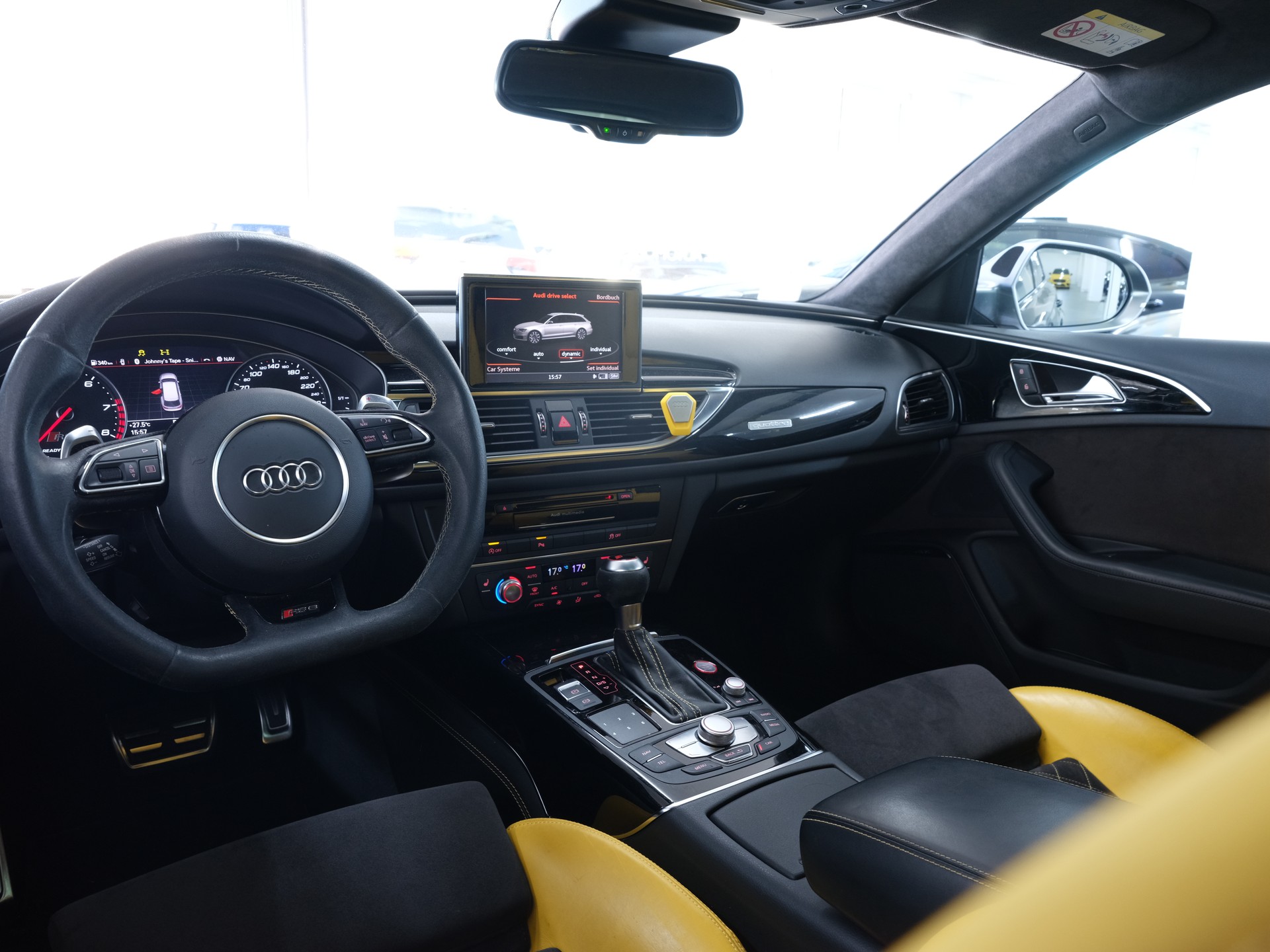AUDI RS6 Avant 4.0 TFSI V8 performance quattro *Bose* *RS-Performance* *Panorama*-image-26