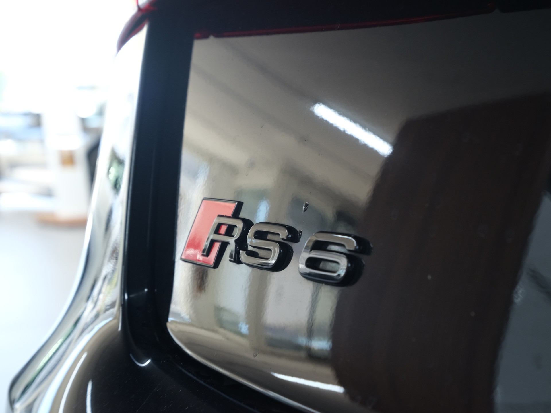 AUDI RS6 Avant 4.0 TFSI V8 performance quattro *Bose* *RS-Performance* *Panorama*-image-17