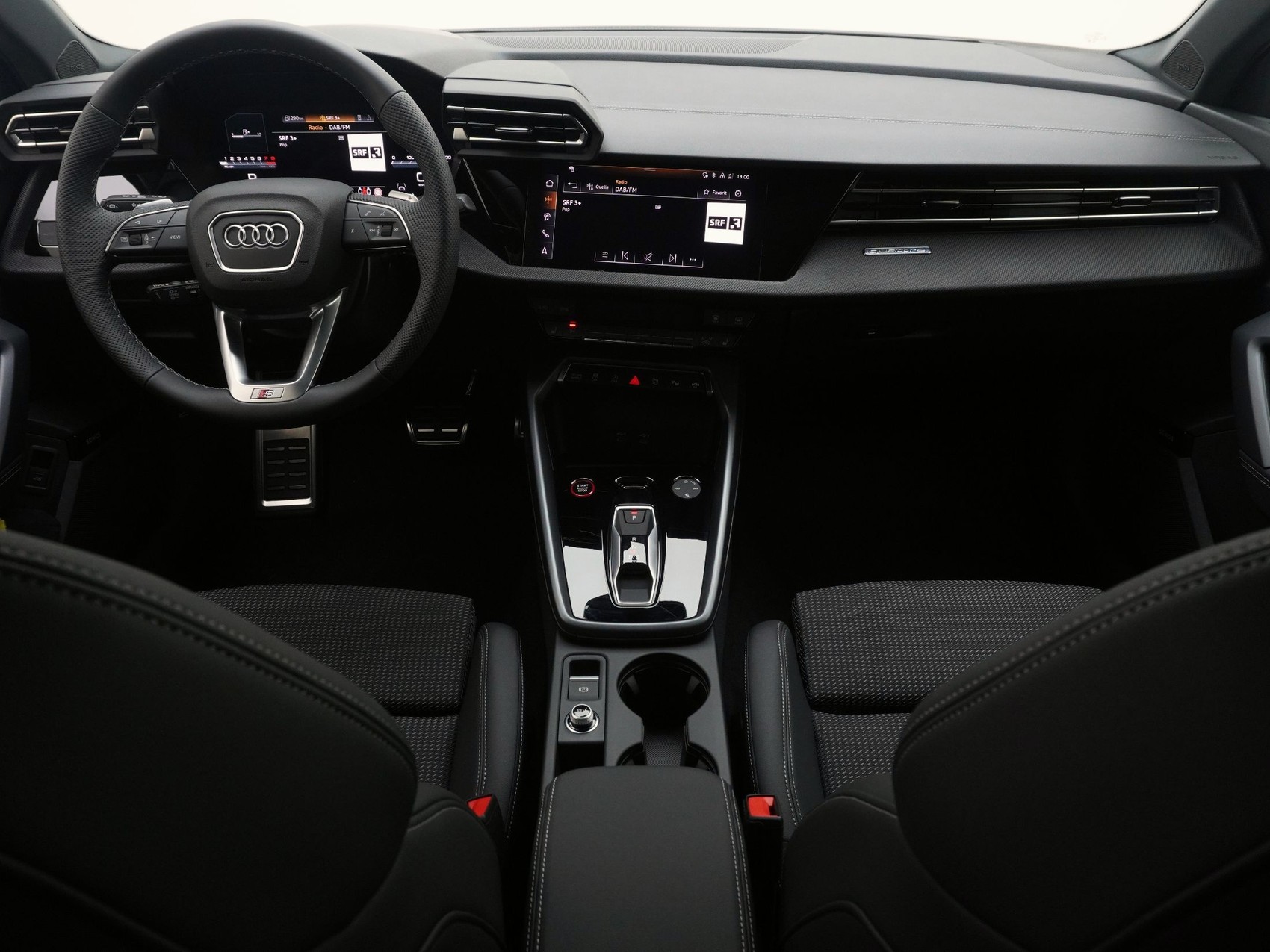 AUDI S3 Sportback 2.0 T FSI quattro S-Tronic-image-12