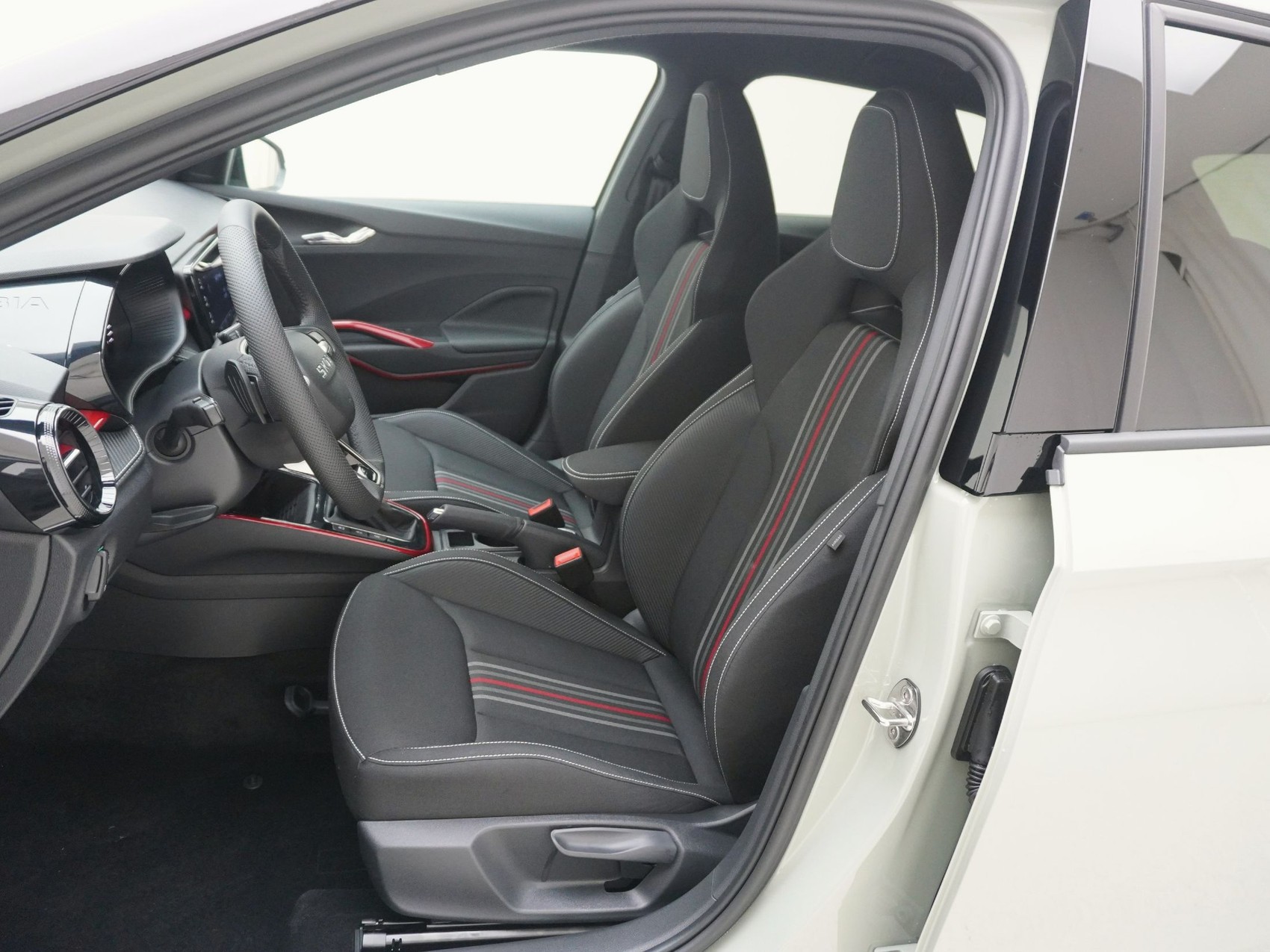 SKODA Fabia 1.5 TSI Monte Carlo DSG-image-11