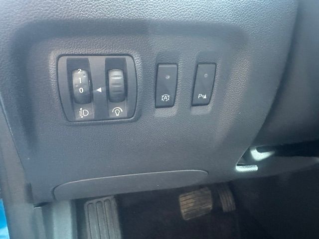 RENAULT Captur 1.2 T 16V Outdoor + EDC-image-14