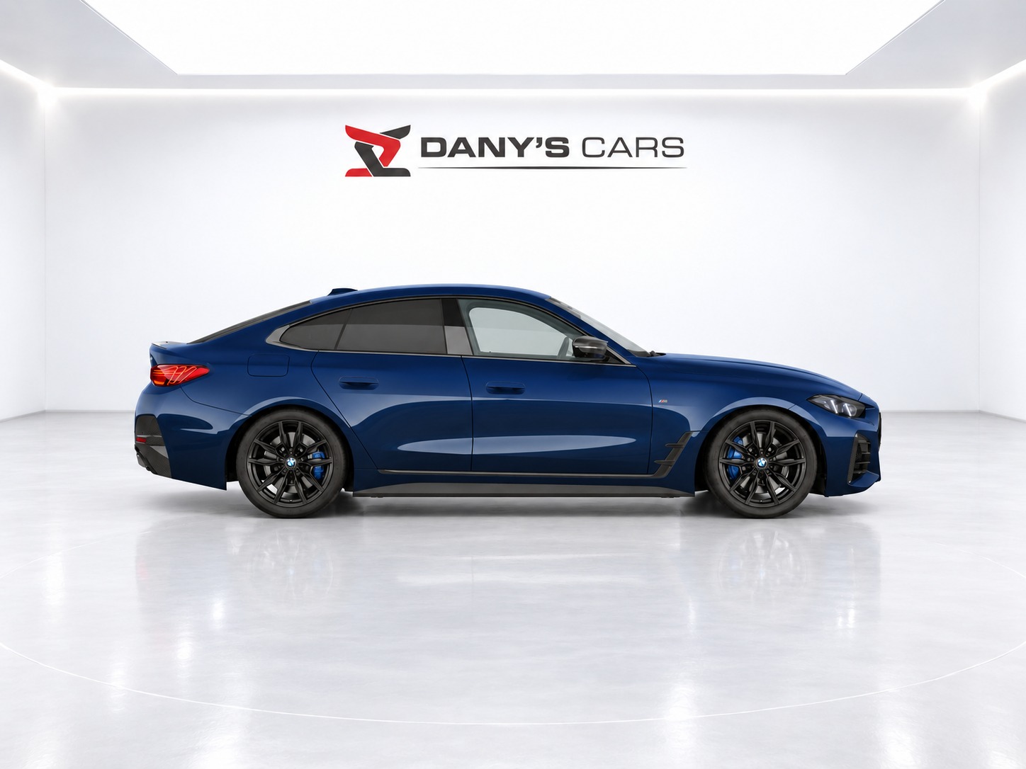 BMW M440i xDrive 48V Gran Coupé Steptronic Individual-showroom-element-3