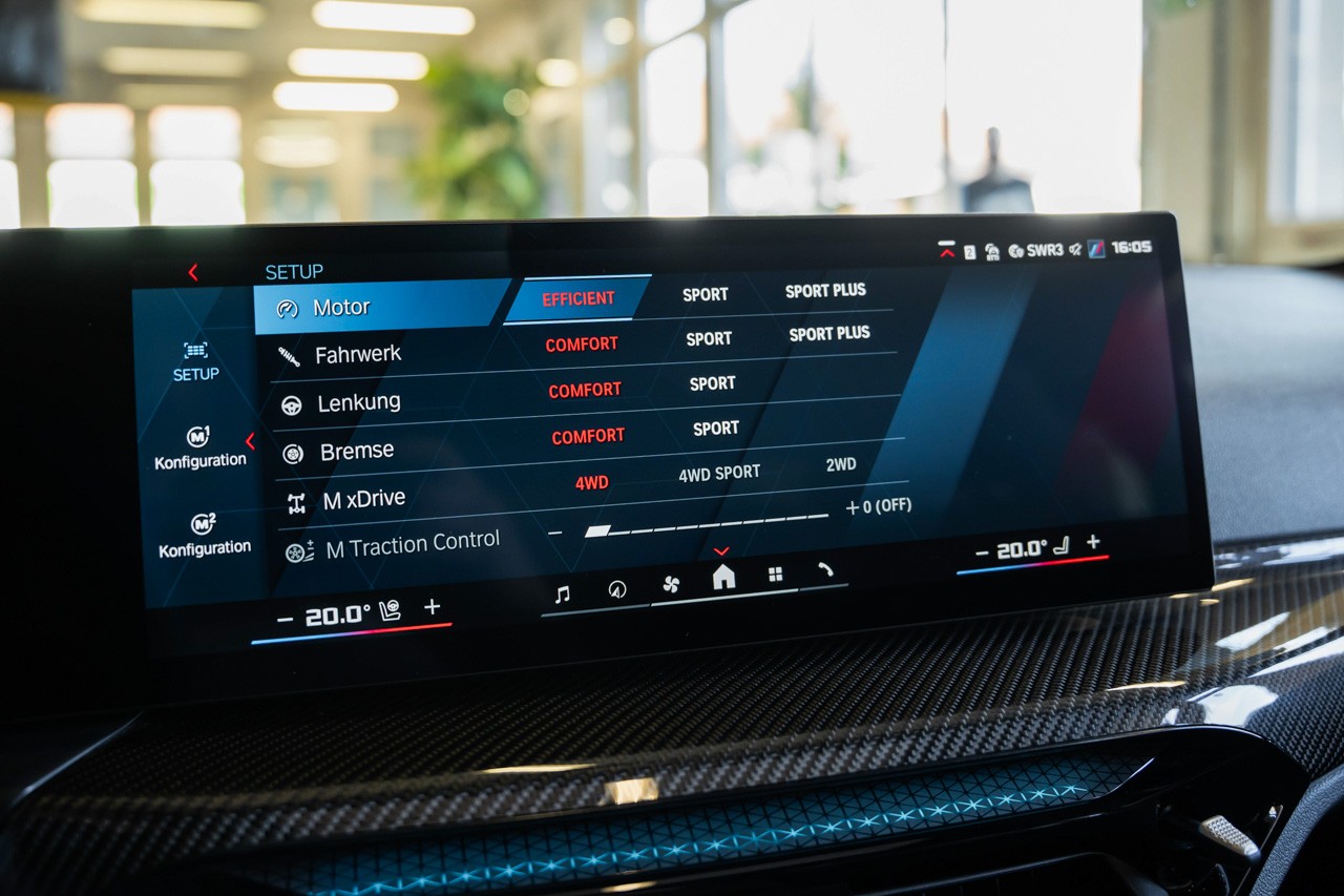 BMW M4 Coupé Competition M xDrive-image-24