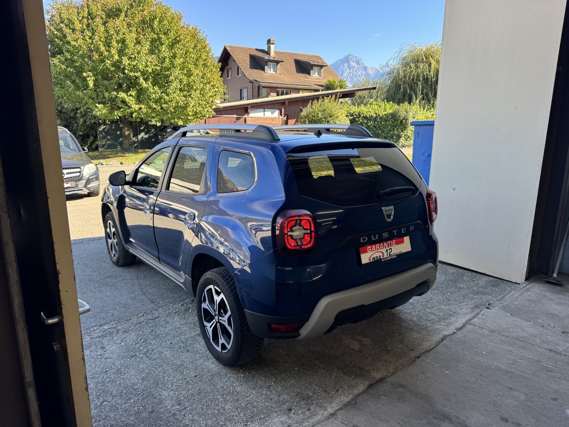 DACIA Duster TCe 130 Ultimate 4x2-showroom-element-3