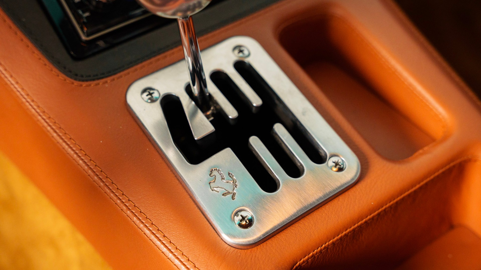 FERRARI 575M - Manual 1 of 246-image-13