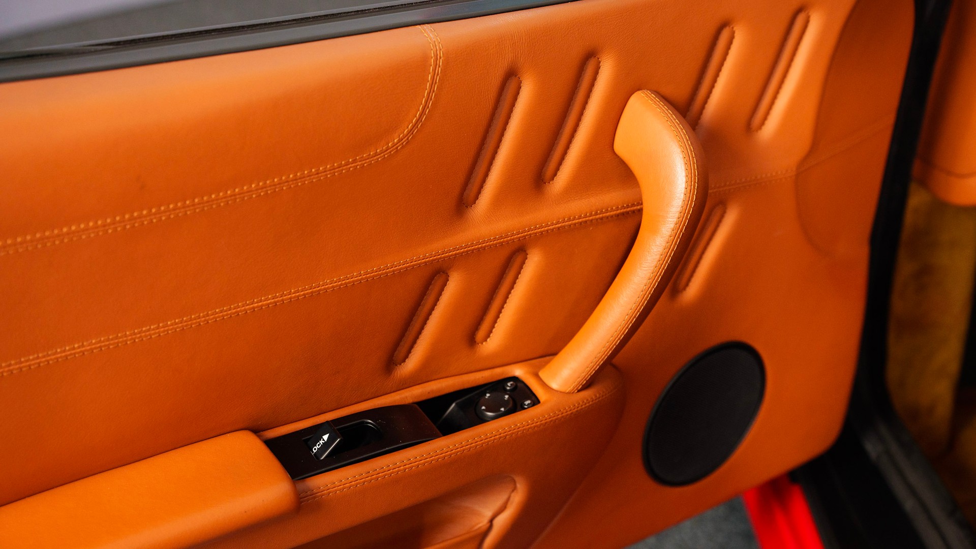 FERRARI 575M - Manual 1 of 246-image-16