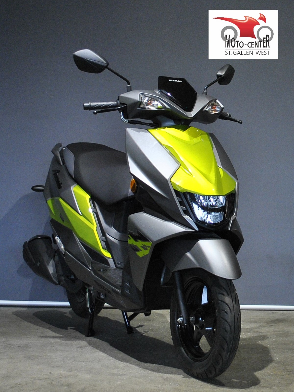 SUZUKI UN 125 Avenis-image-0