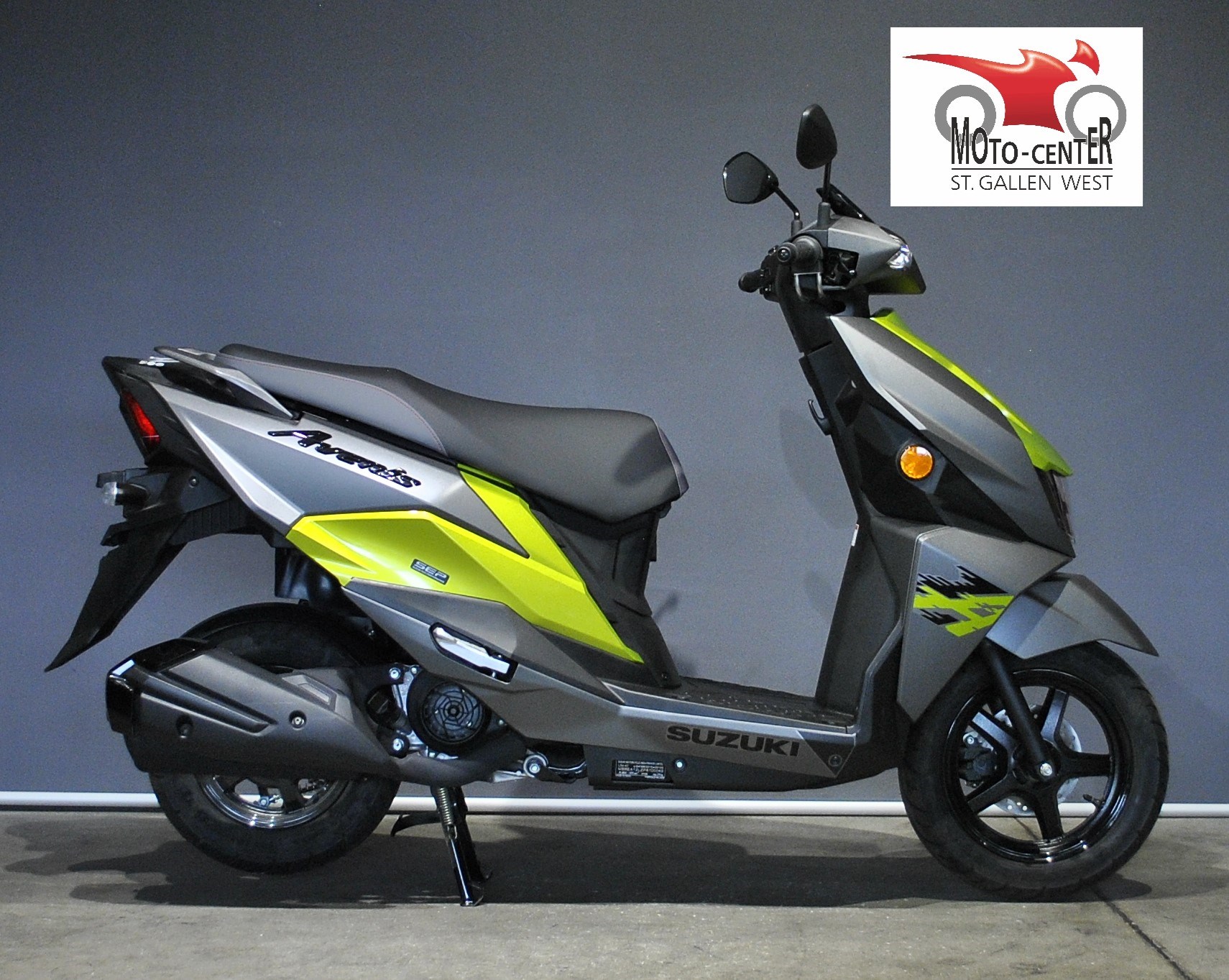SUZUKI UN 125 Avenis-image-1