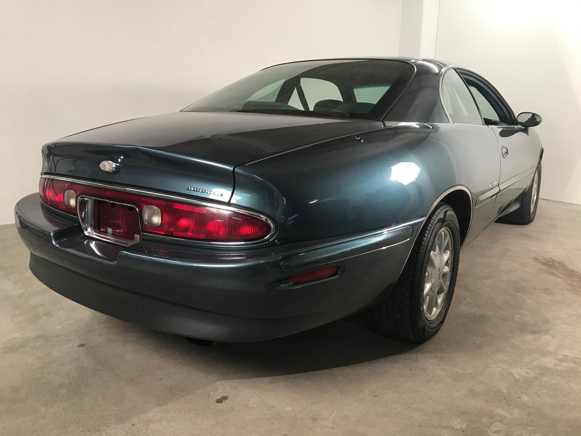 BUICK Riviera Supercharged 1996, 1. Hand, nur 79'000 km. sehr gepflegt,-image-5