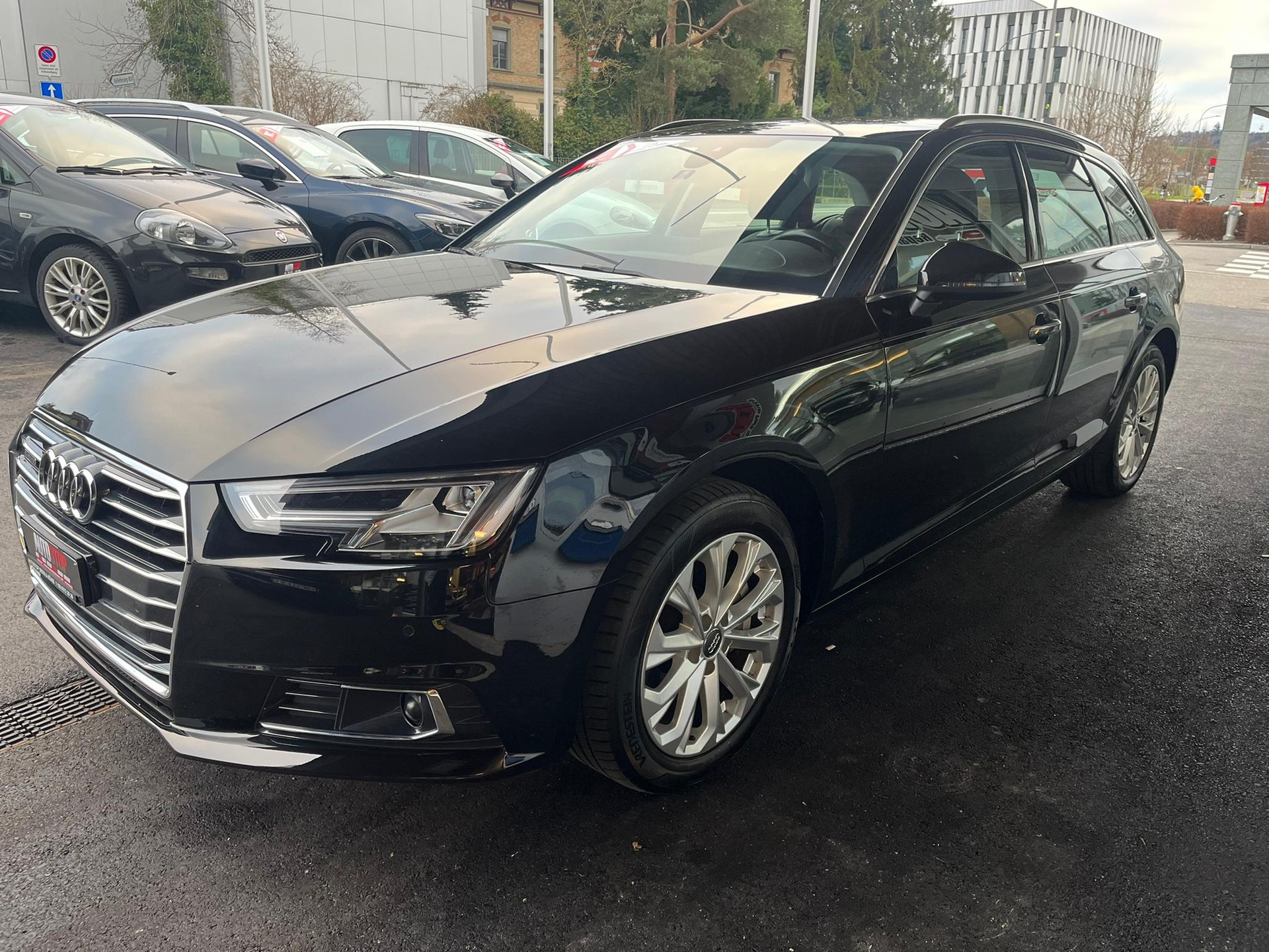 AUDI A4 Avant 2.0 TDI Sport quattro S-tronic-image-4
