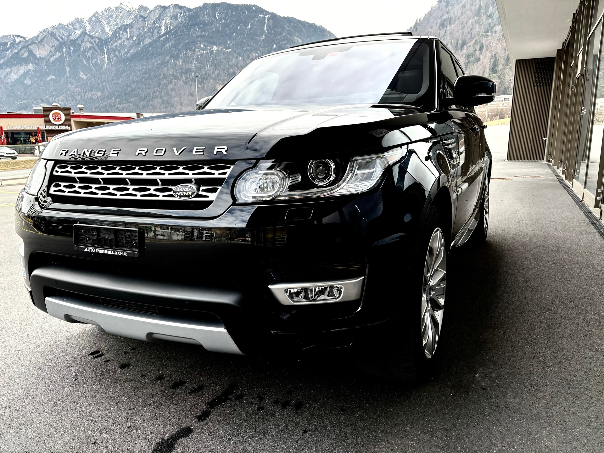 LAND ROVER Range Rover Sport 3.0 TDV6 HSE Automatic-image-3