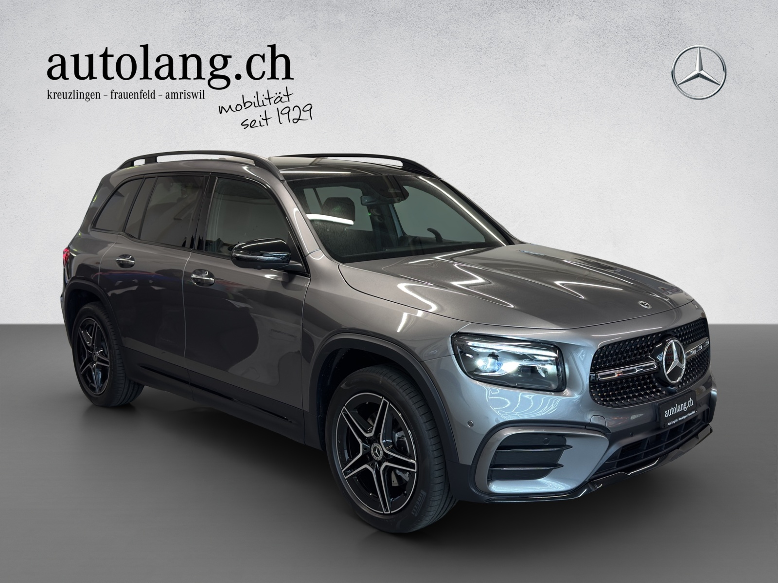 MERCEDES-BENZ GLB 200 AMG Line-image-4