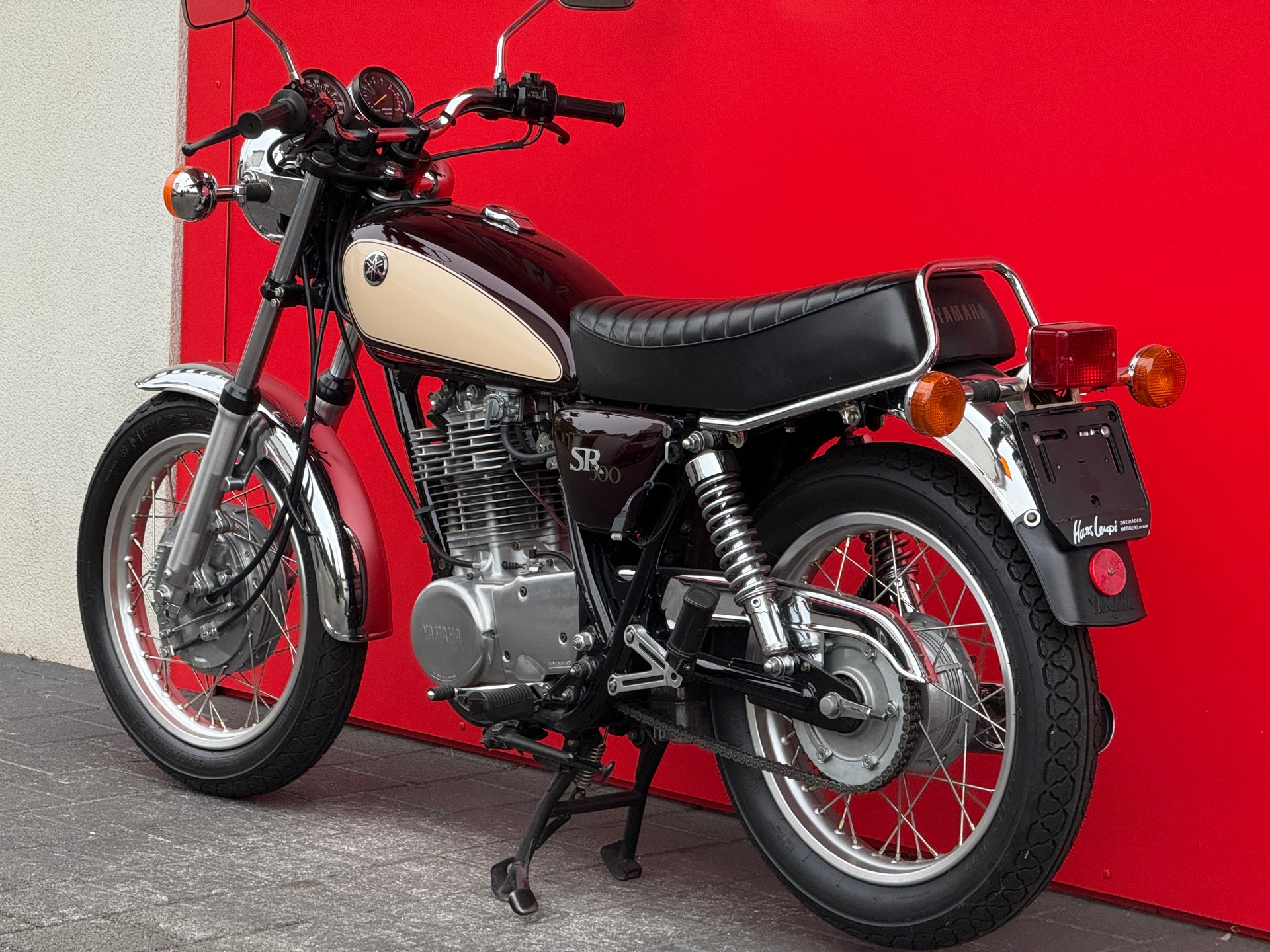 YAMAHA SR 500-image-7