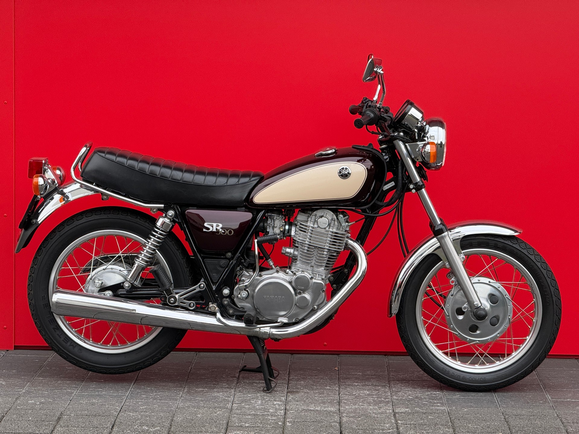 YAMAHA SR 500-image-12