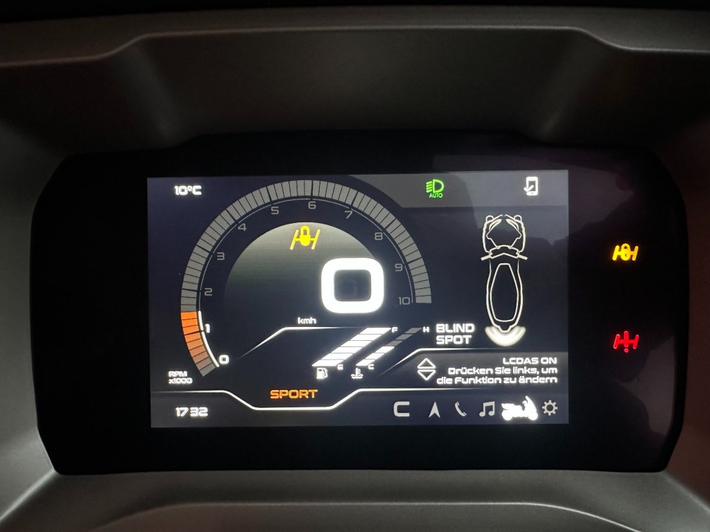 PIAGGIO MP3 530 Exclusive E5+-image-12