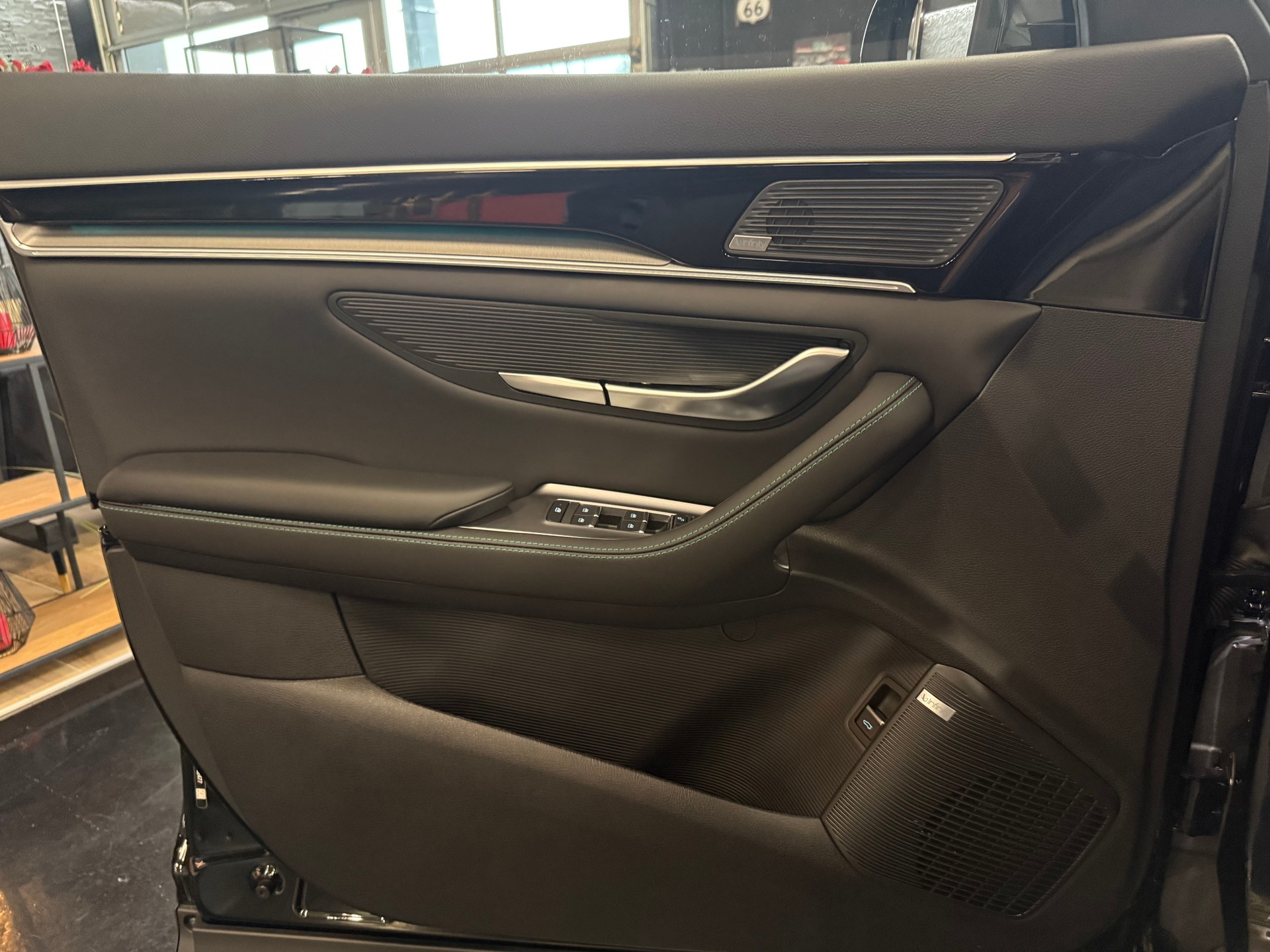 BYD Seal U DM-i Boost-image-16