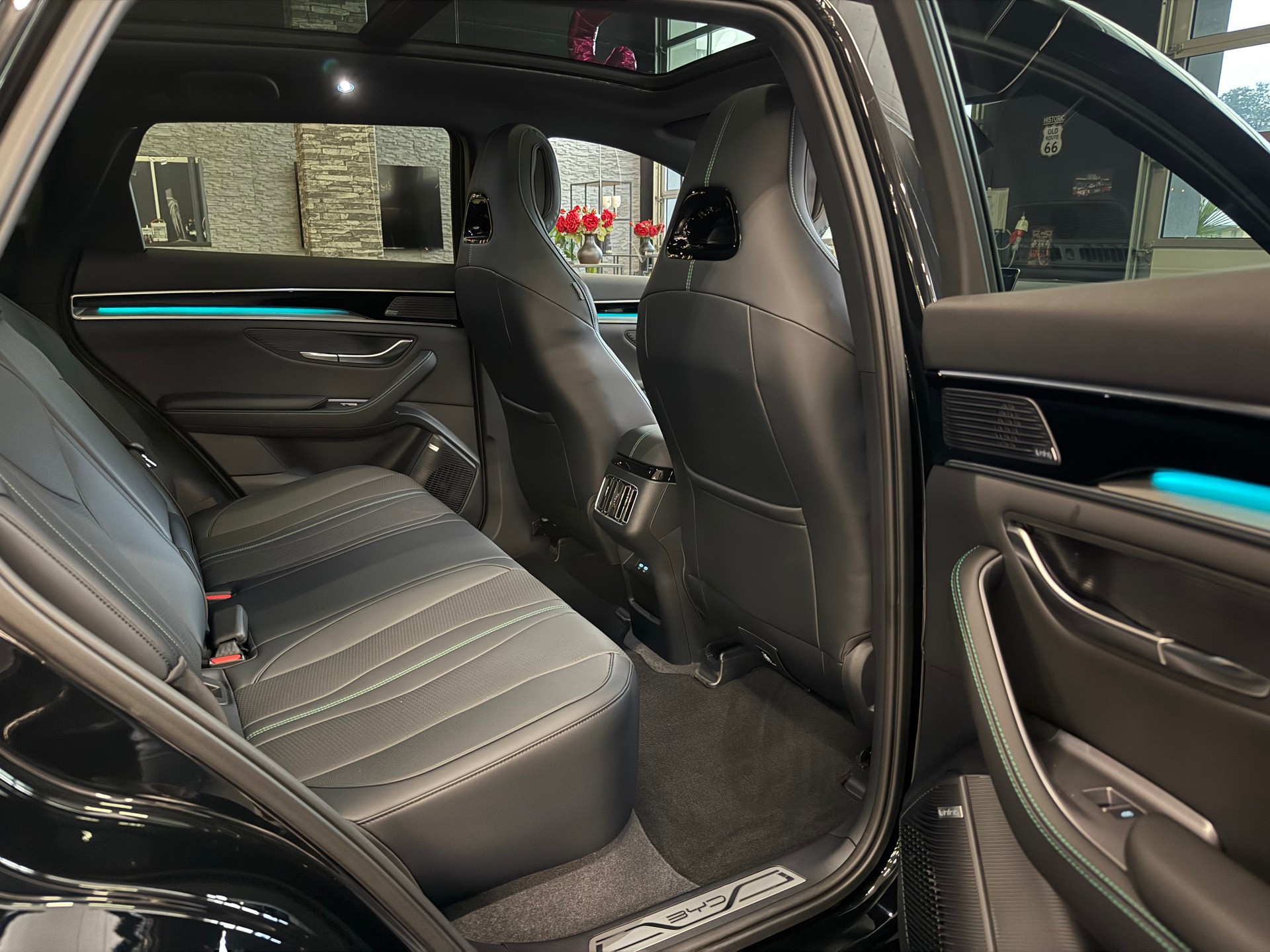 BYD Seal U DM-i Boost-image-11